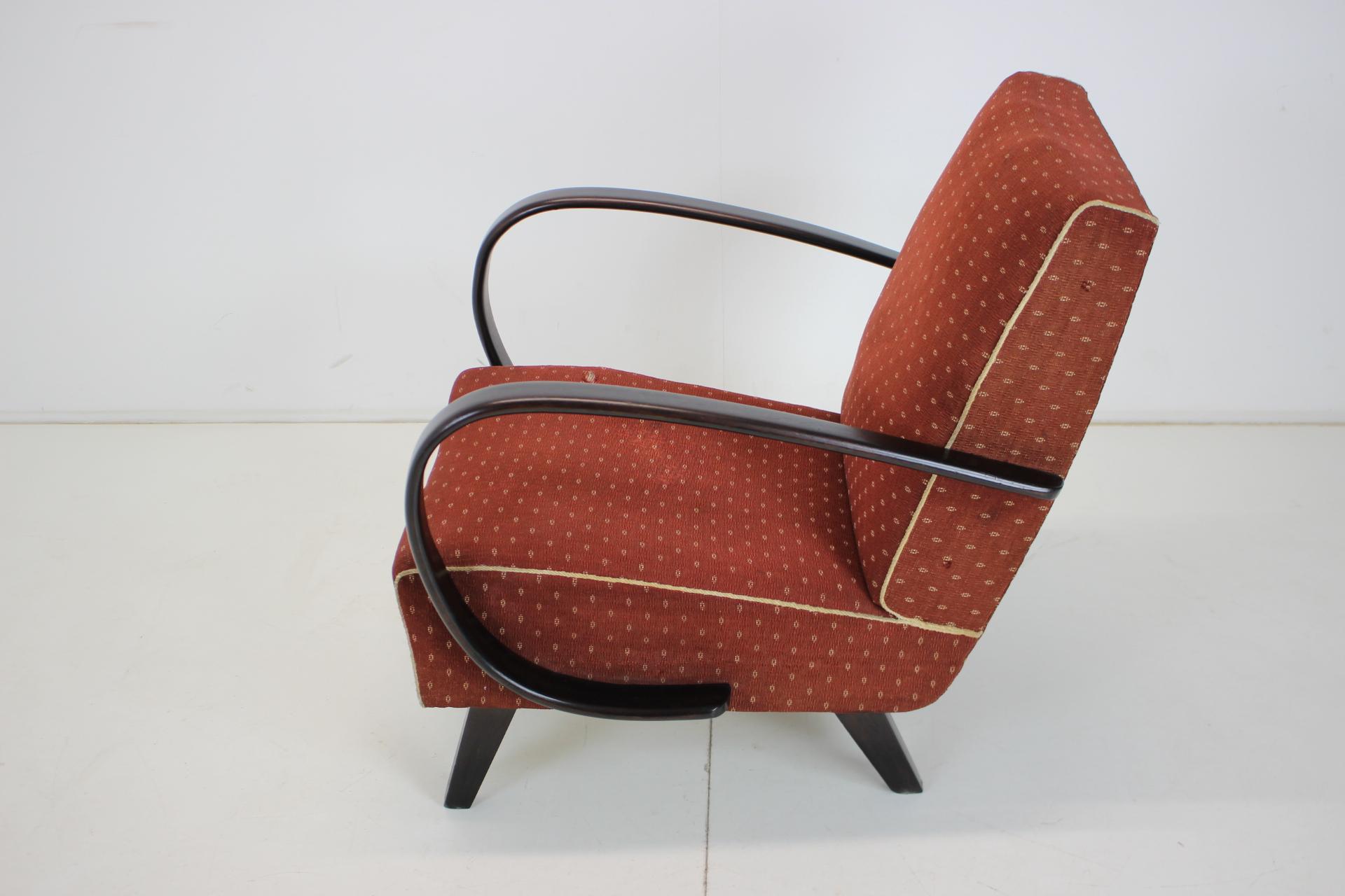 Bentwood Armchair by Jindrich Halabala for UP Zavody, 1950's In Good Condition For Sale In Praha, CZ
