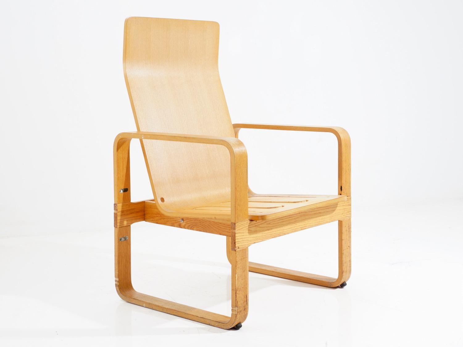 Bentwood Armchair by Thonet, 1983 In Good Condition In Philadelphia, PA