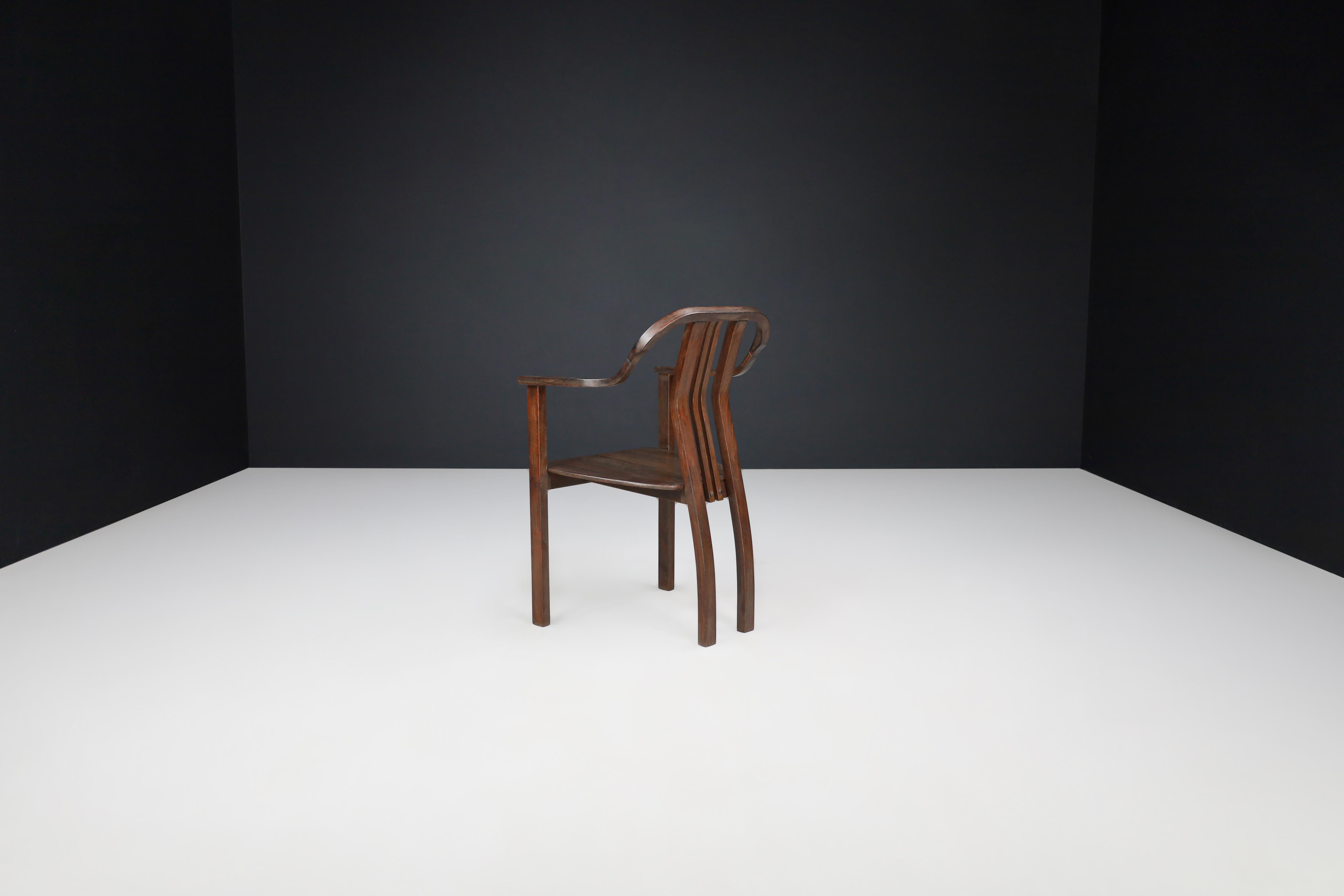 Bentwood Armchair, Czechoslovakia, 1930s — Art Deco Meets Bauhaus Elegance In Good Condition For Sale In Almelo, NL