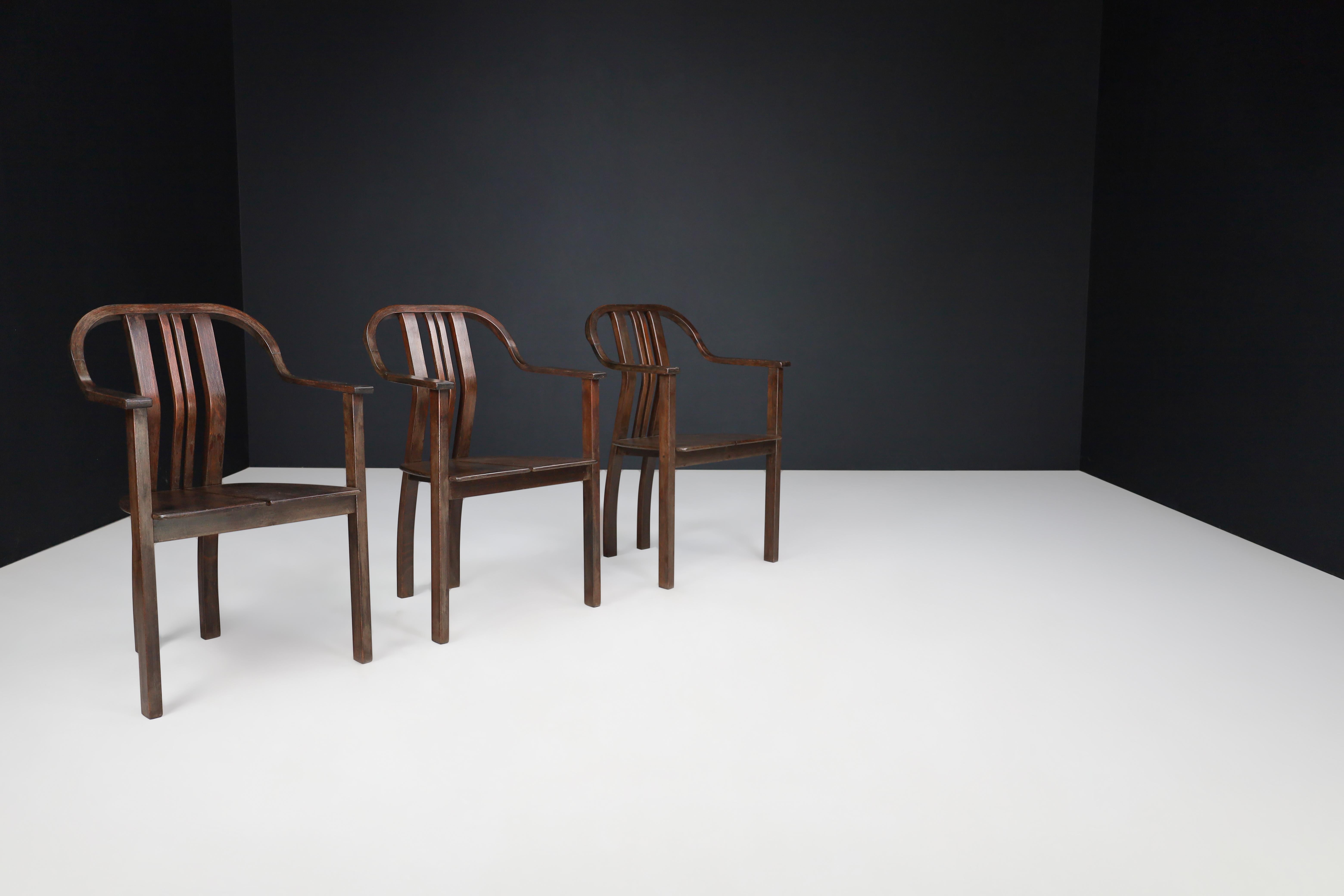 Bentwood Armchair, Czechoslovakia, 1930s — Art Deco Meets Bauhaus Elegance For Sale 3