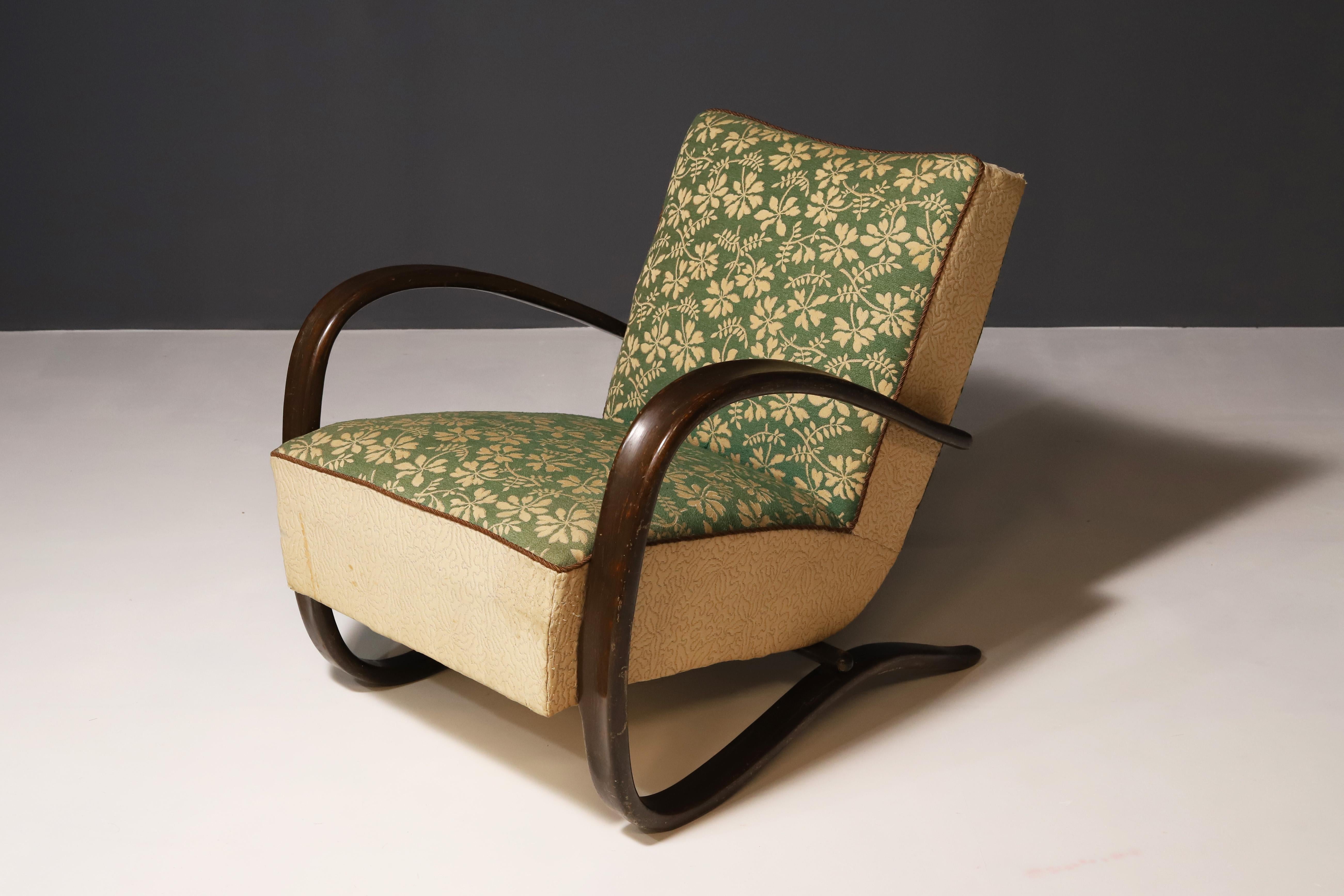 Art Déco Poltrona in bengala H-269 di Jindřich Halabala per UP Závody, 1930 in vendita