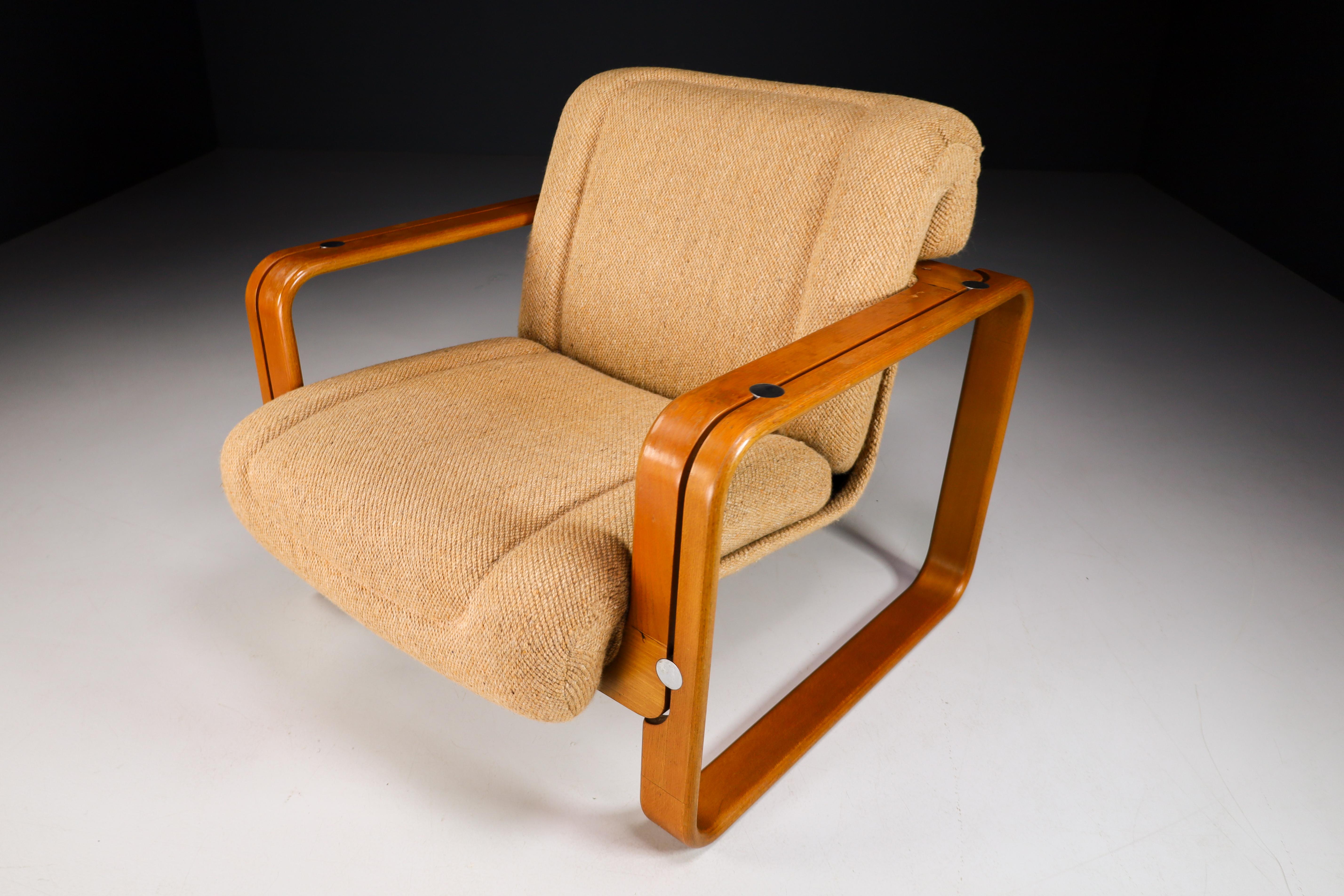 Bentwood Armchair in Original Jute Fabric by Jan Bočan, 1960s 4
