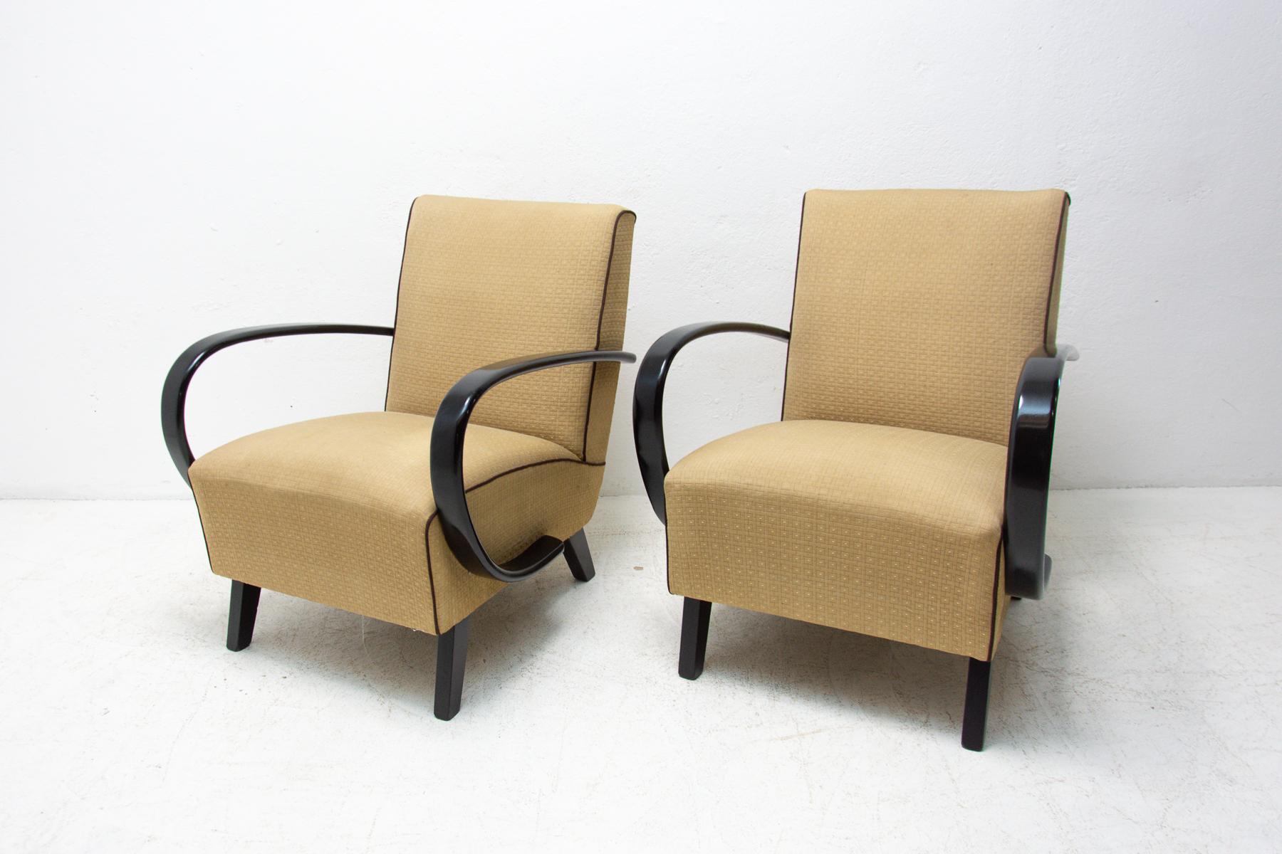 Fabric Bentwood Armchairs by Jindřich Halabala for UP Závody, 1950´S