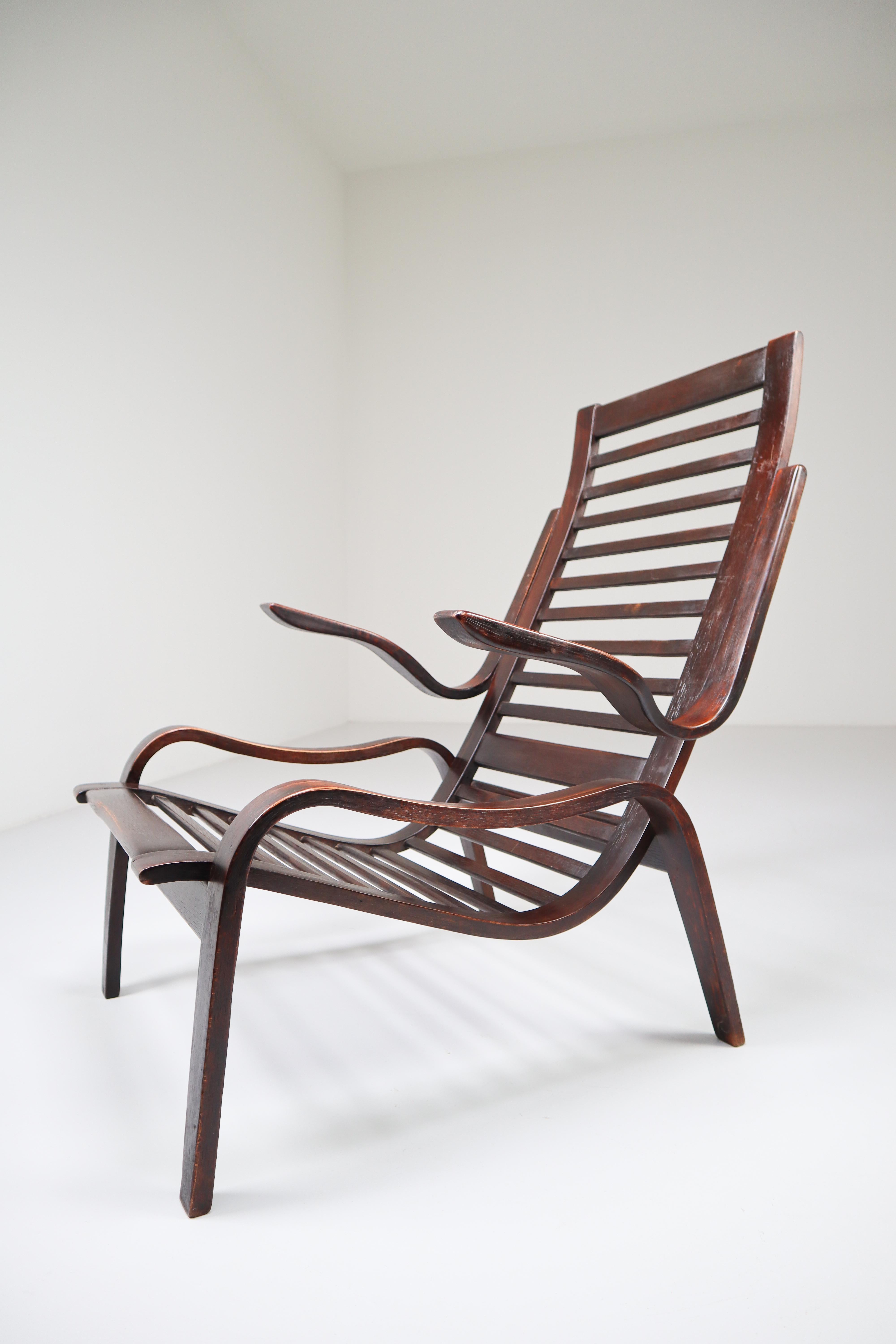 Bentwood Armchairs Designed by Jan Vanek for UP Zavodny in the 1930s In Good Condition In Almelo, NL