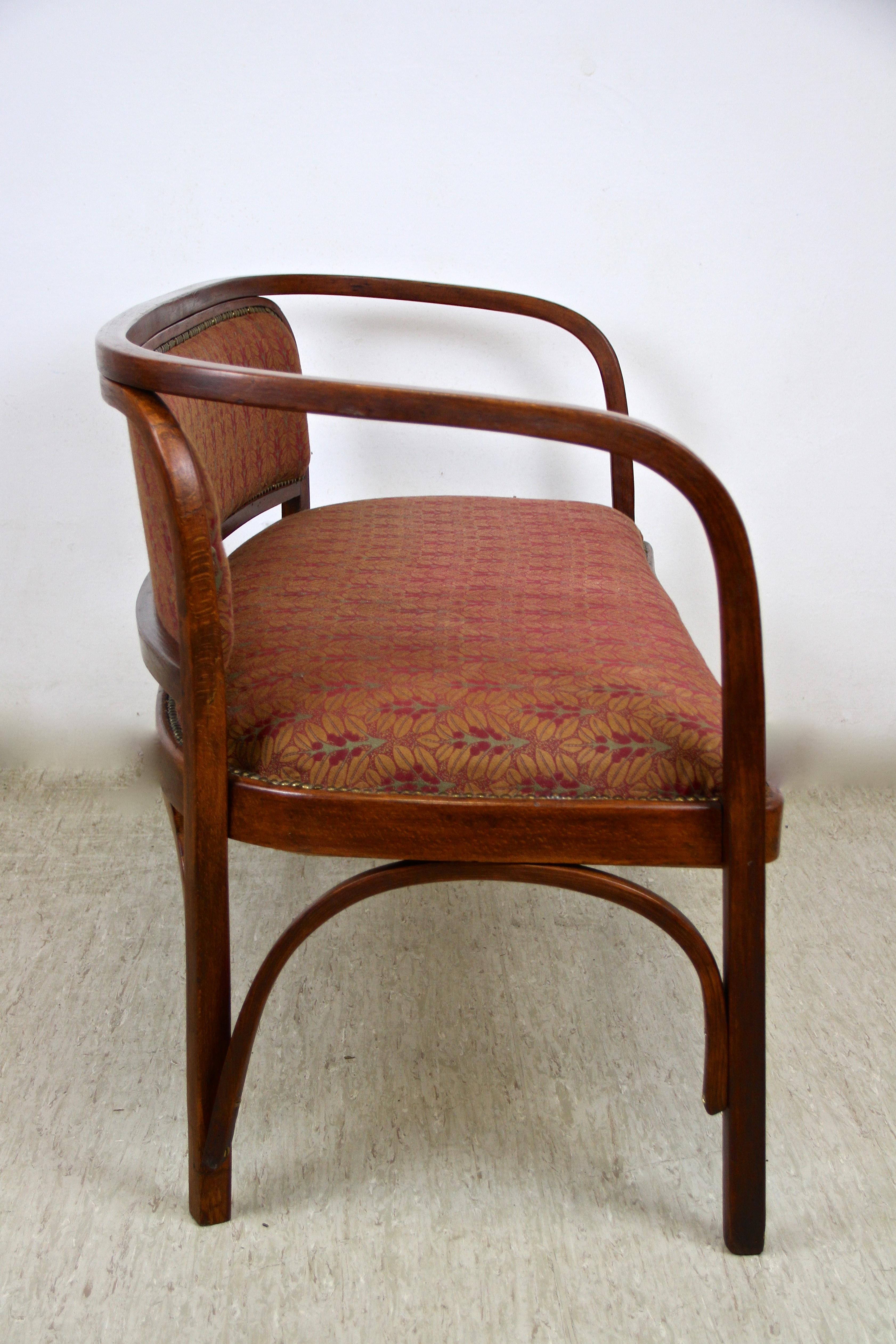 Bentwood Bench by J&J Kohn and Design Gustav Siegel, Austria, circa 1905 In Good Condition In Lichtenberg, AT