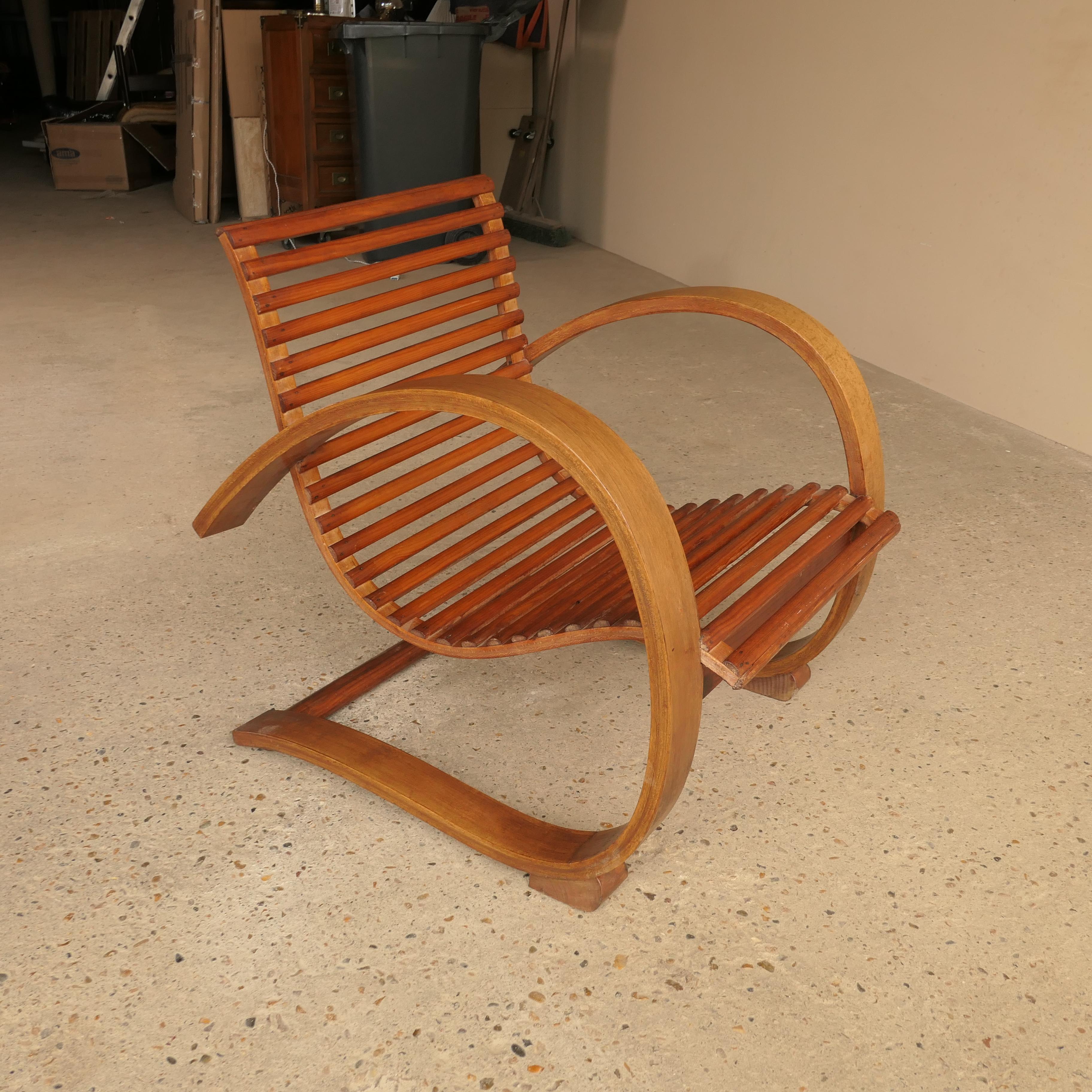 Milieu du XXe siècle Bentwood Cantilever Bentwood Lounger en vente