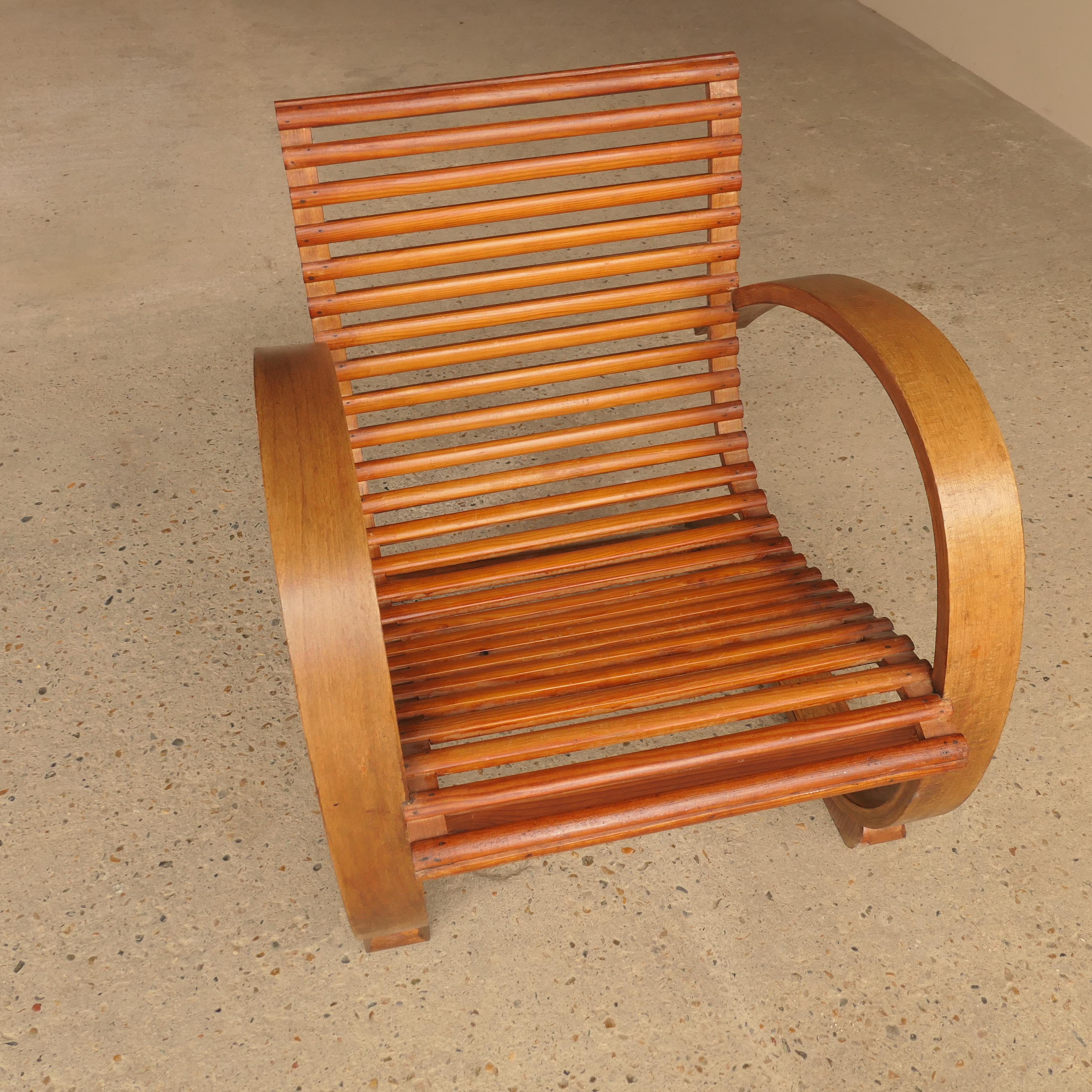 Bentwood Cantilever Bentwood Lounger en vente 2