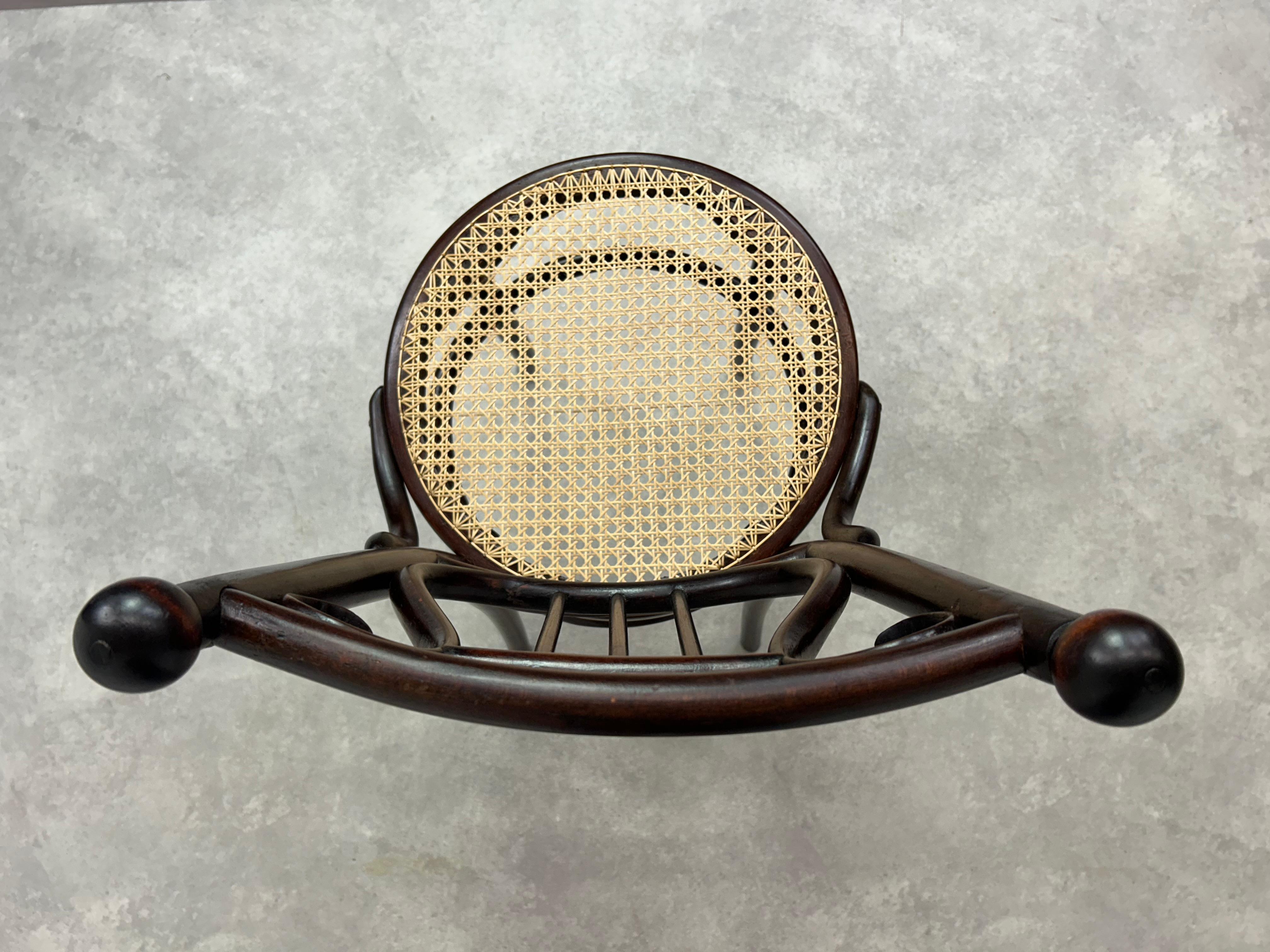 Bugholzstuhl attr. zu Thonet im Angebot 2