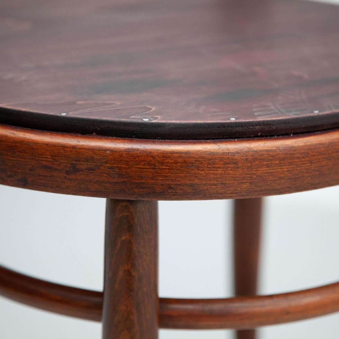 Bentwood Chair in the Style of Thonet – Austria, Circa 1930 For Sale 9