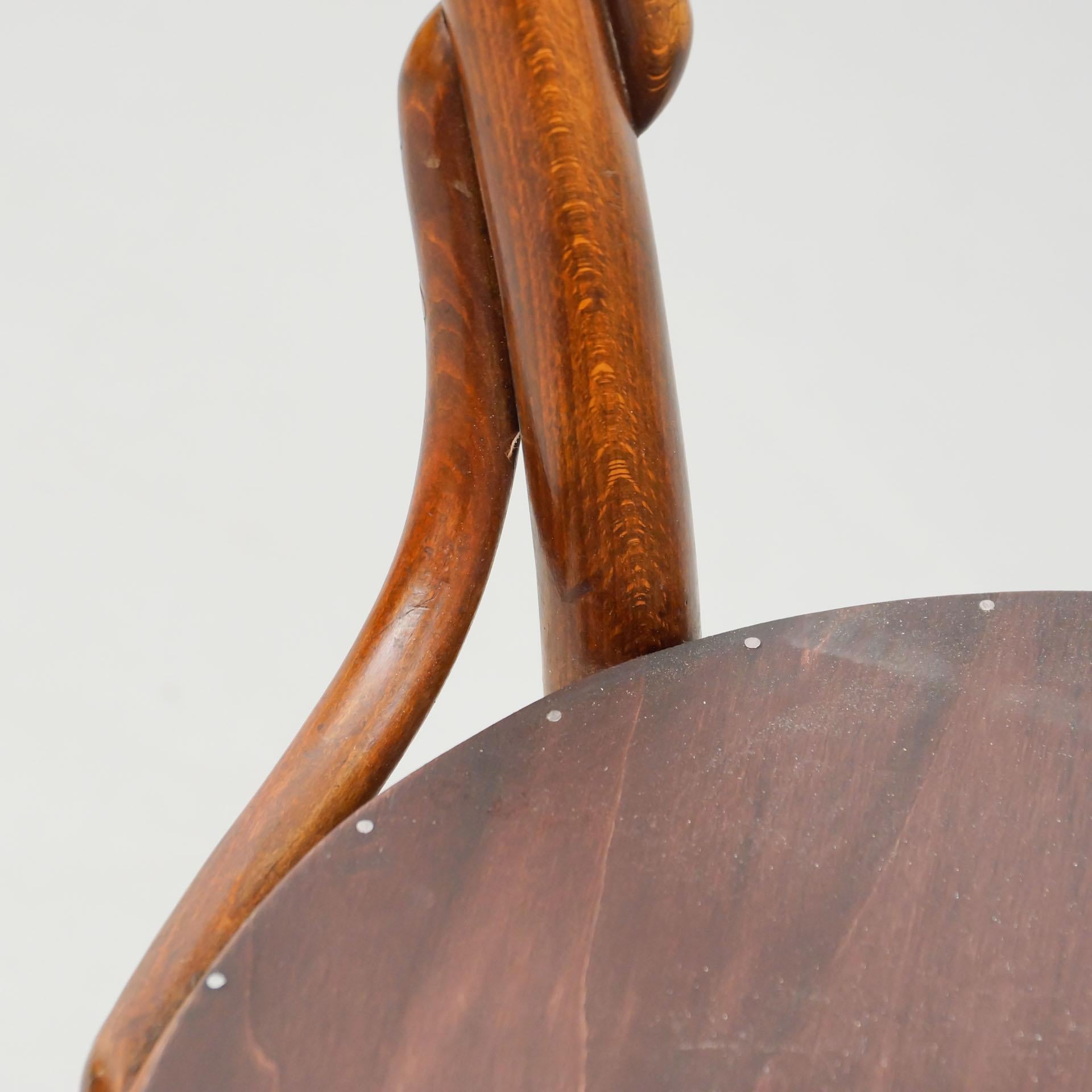 Bentwood Chair in the Style of Thonet, circa 1930 3