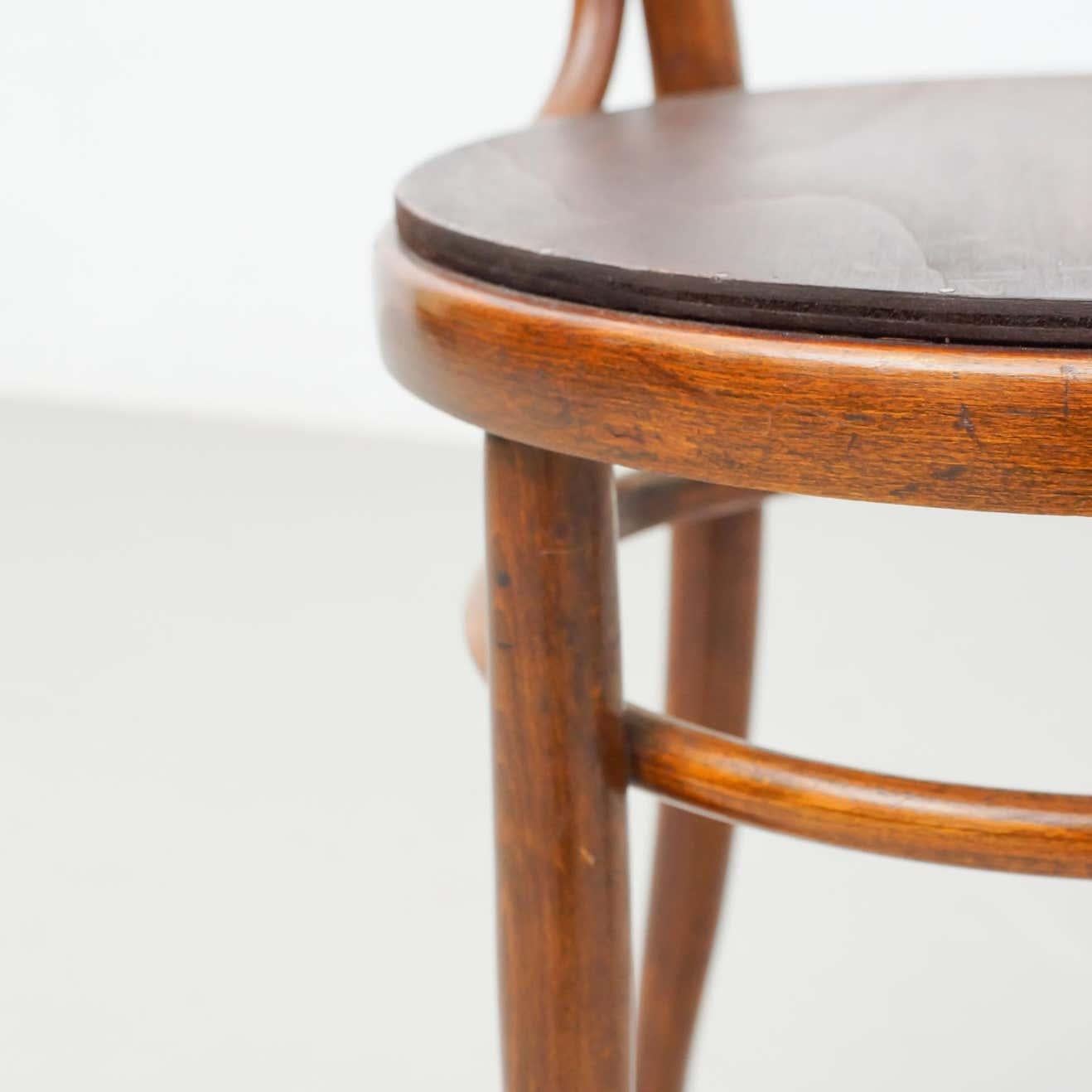 Bentwood Chair in the Style of Thonet, circa 1930 For Sale 8