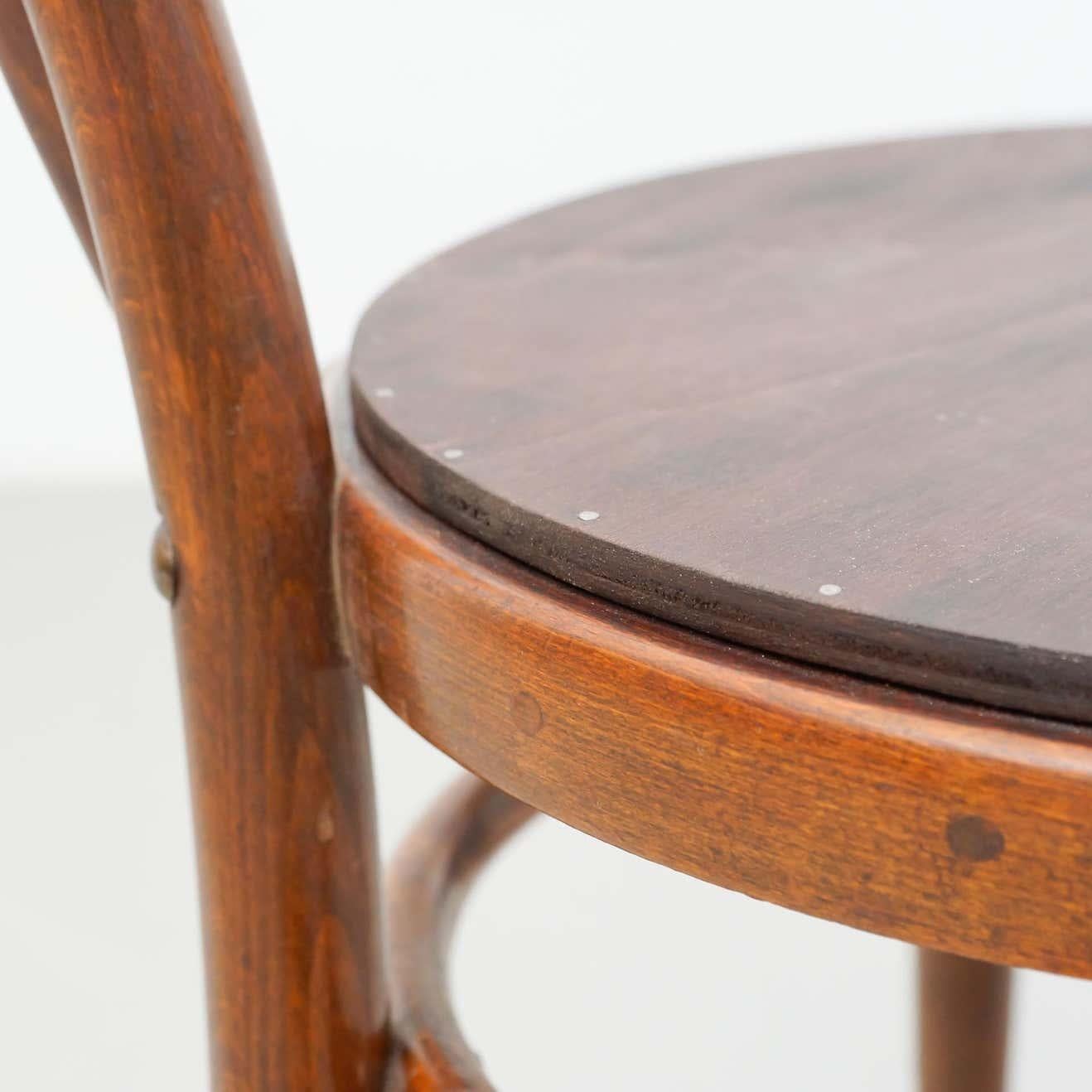 Bentwood Chair in the Style of Thonet, circa 1930 For Sale 13