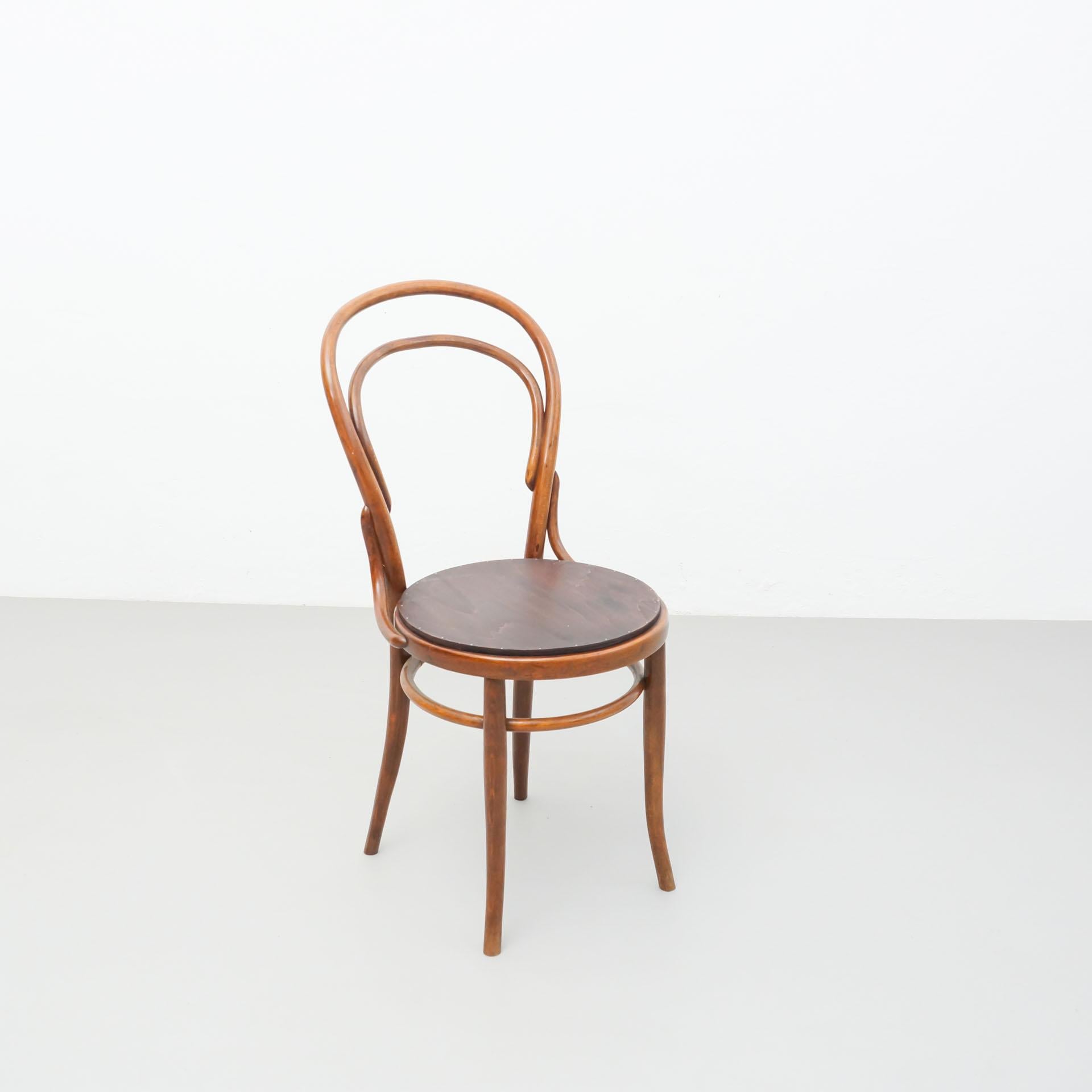 Wood Bentwood Chair in the Style of Thonet, circa 1930