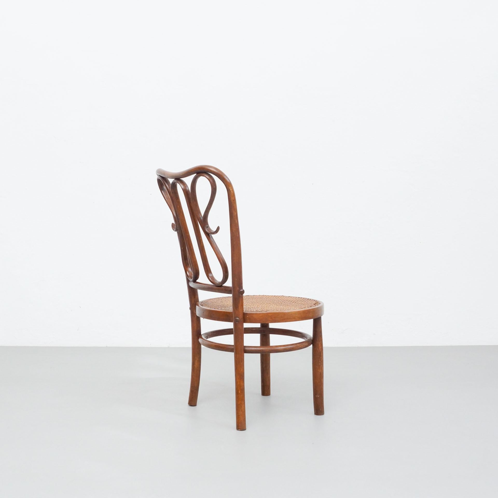 French Bentwood Chair in the Style of Thonet, Rattan and Wood, circa 1940 For Sale