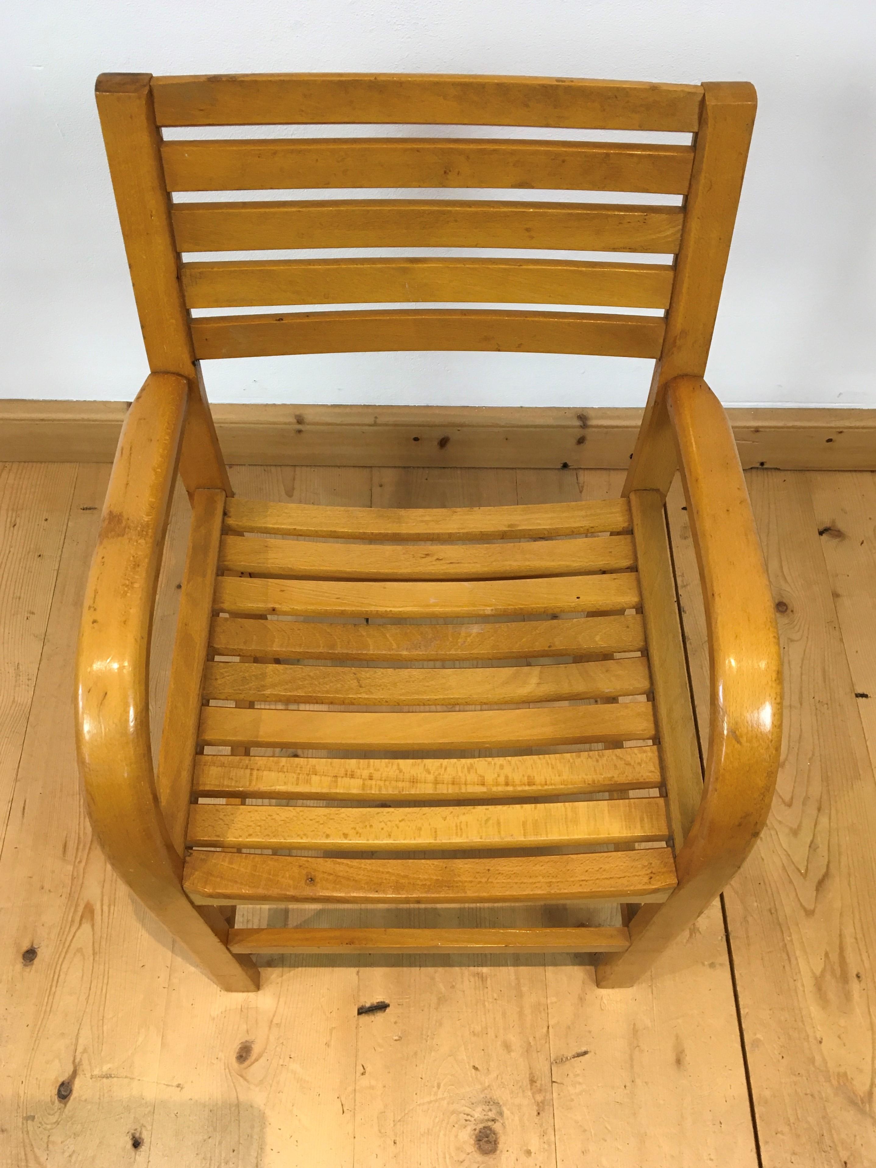 Moderne Chaise en bois cintré, chaise d'appoint par Torck en vente