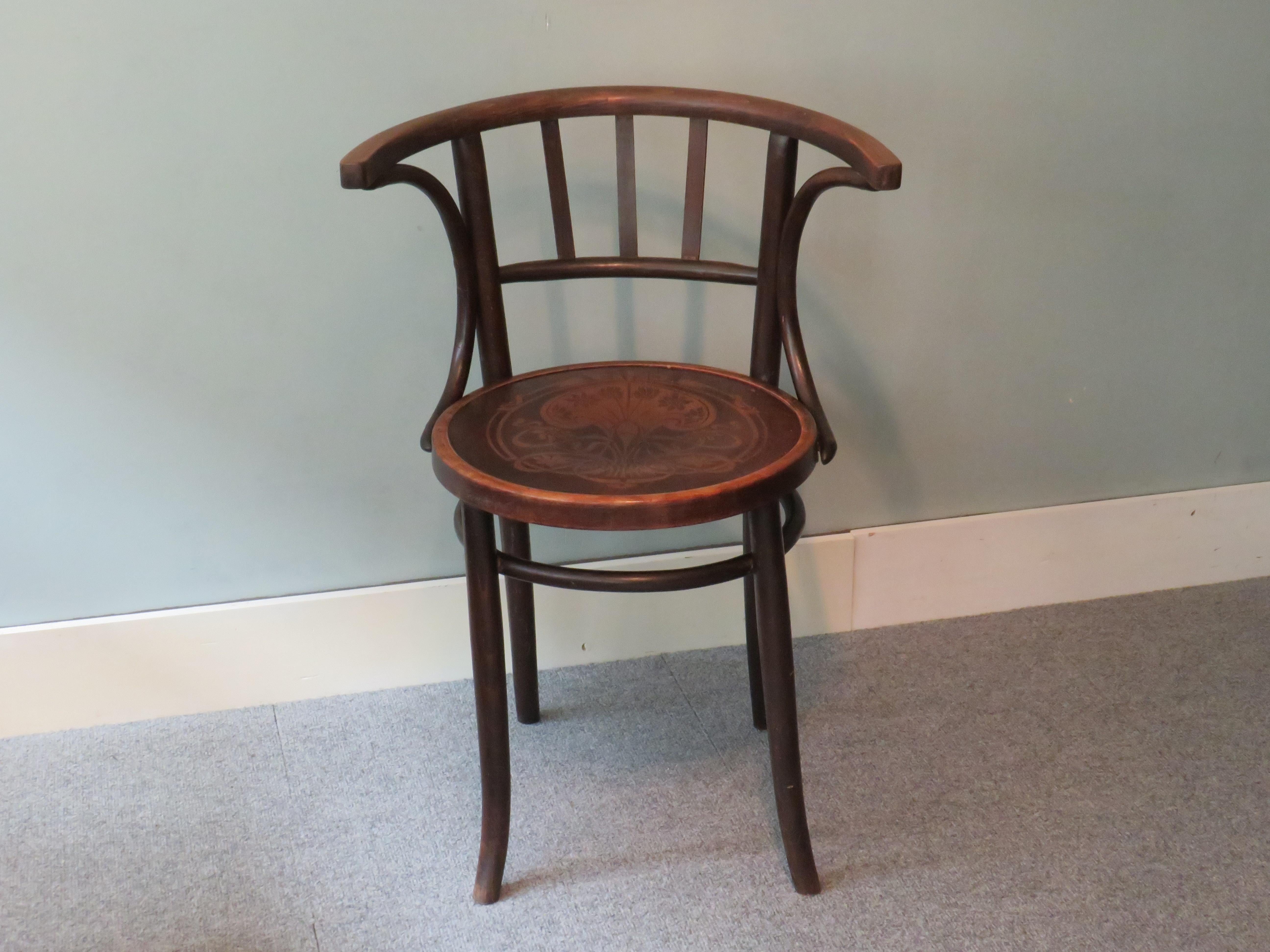 Bentwood Chairs, Early 1900 Attributed to Thonet 1