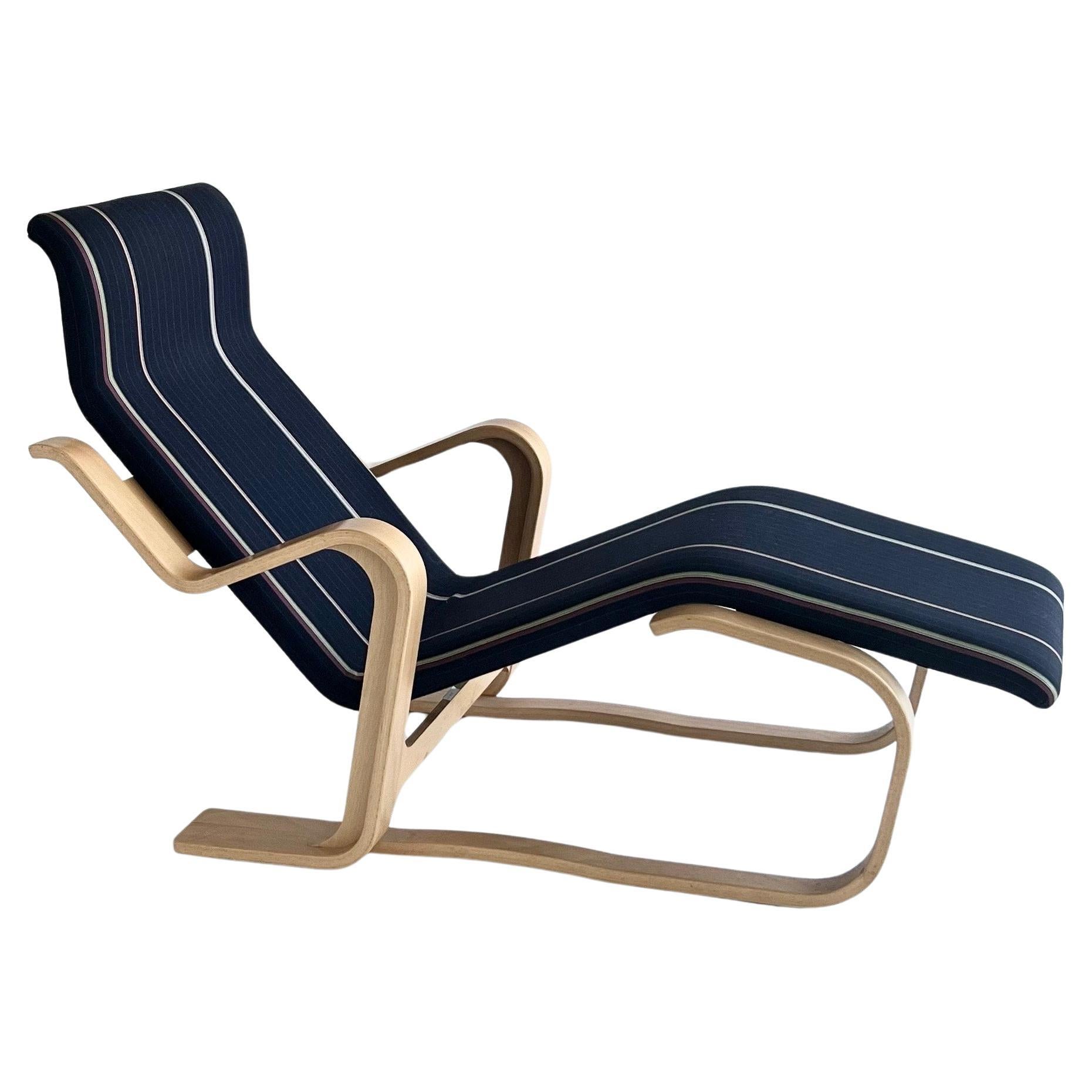 Chaise longue en bois cintré de Marcel Breuer