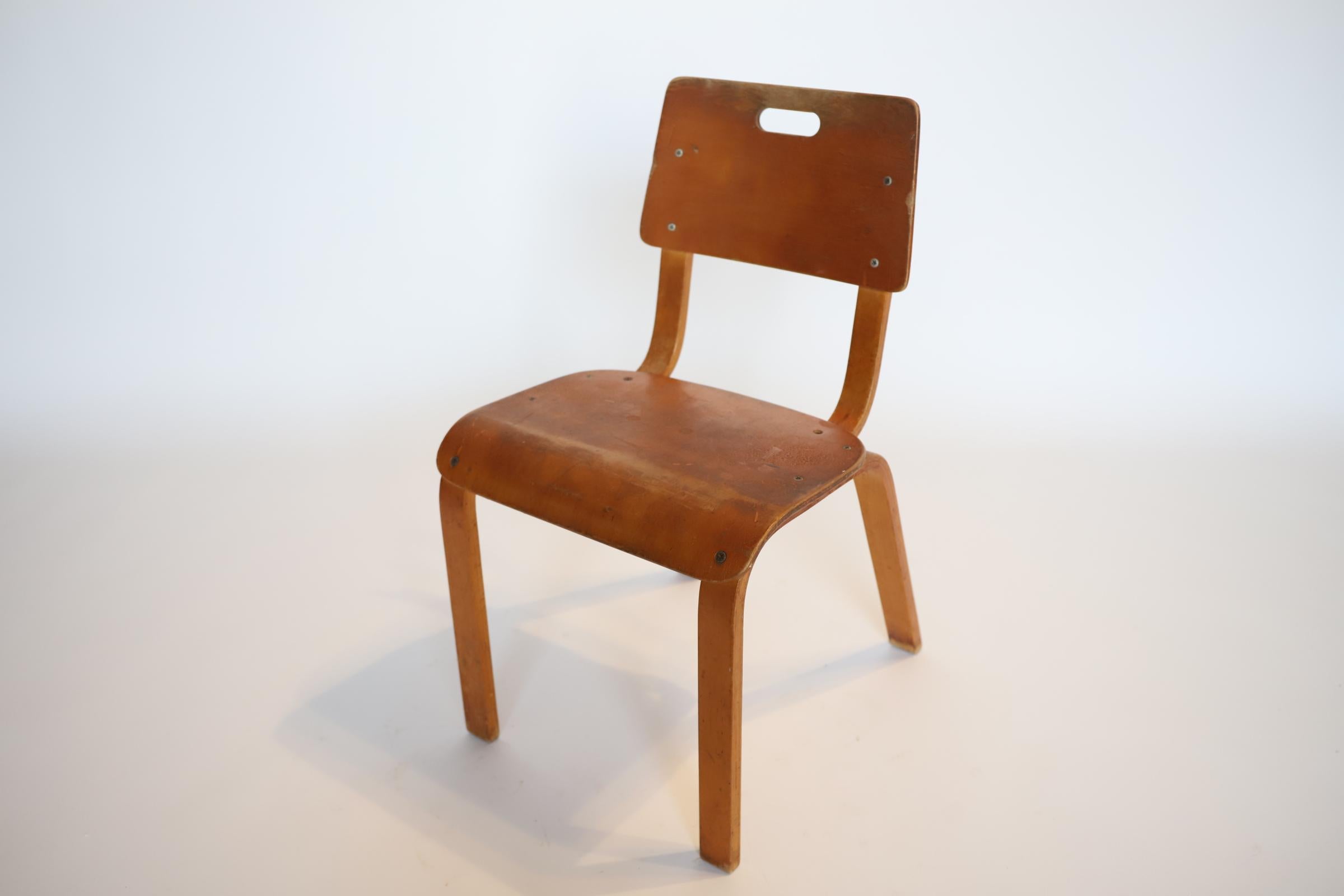 Bentwood Childs Chair by Thonet For Sale 2