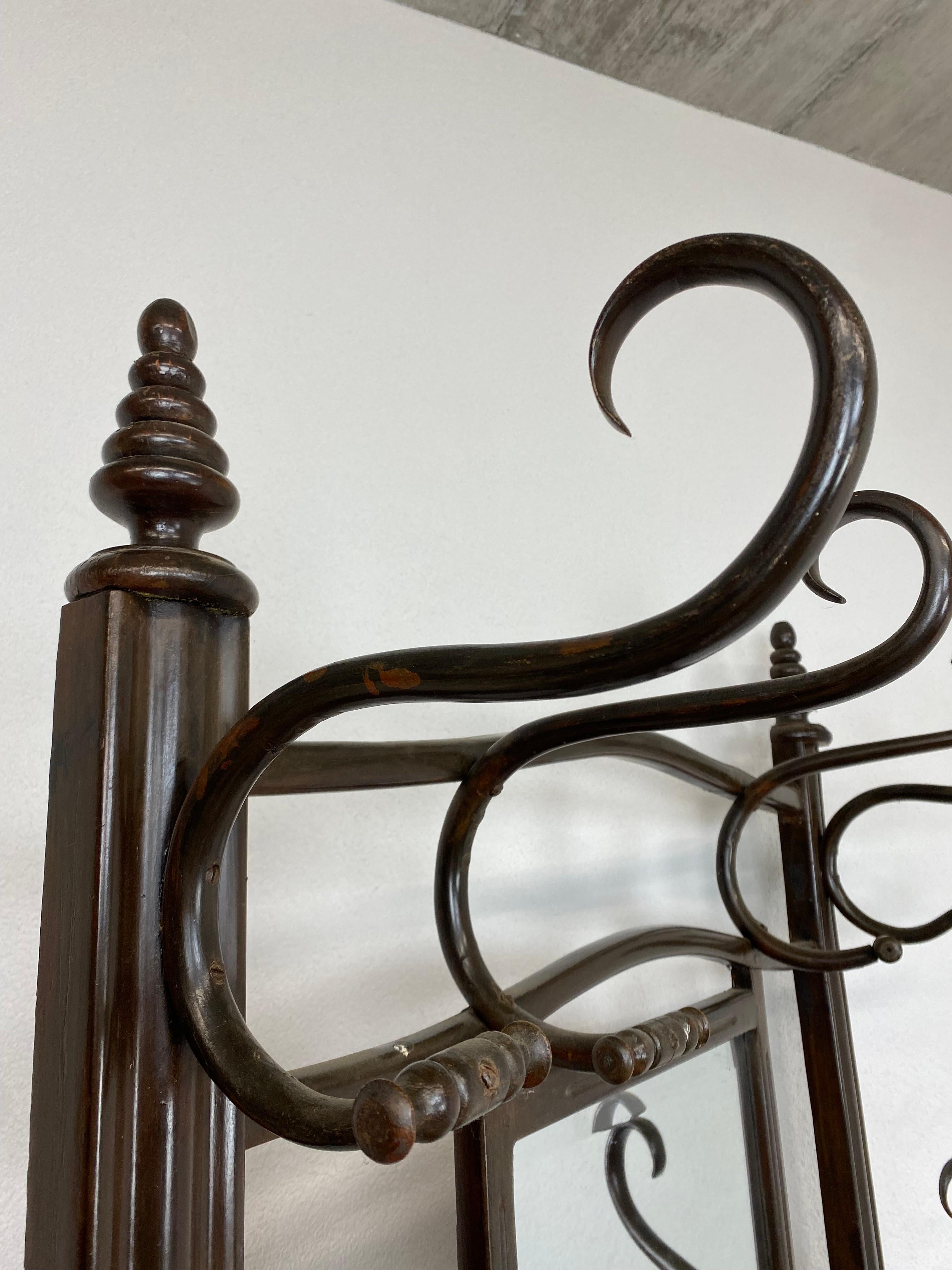 Early 20th Century Bentwood coat hanger no.1082 by J&J Kohn For Sale
