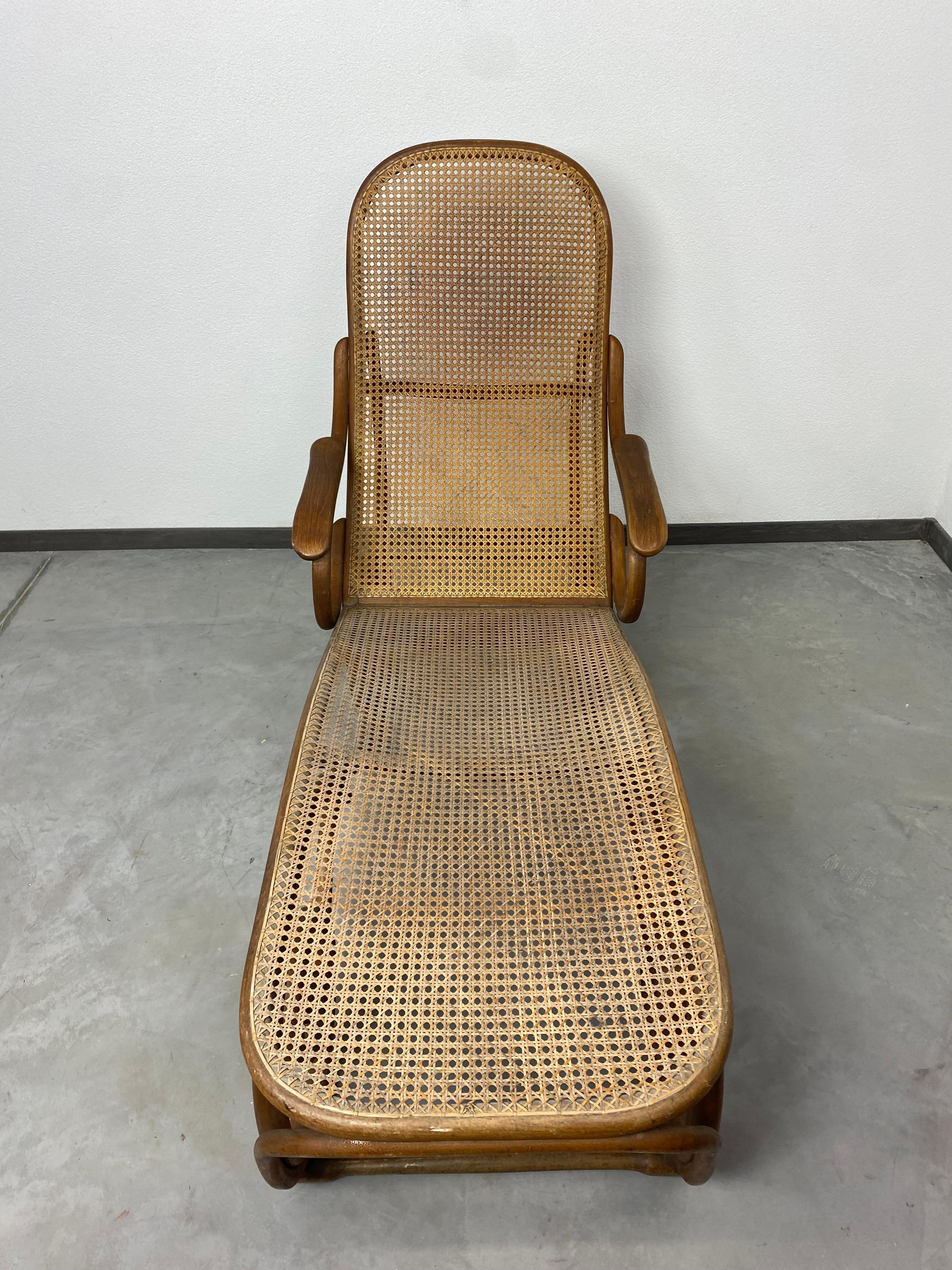 Tagesbett aus Bugholz Nr.2 von Thonet (Rattan) im Angebot