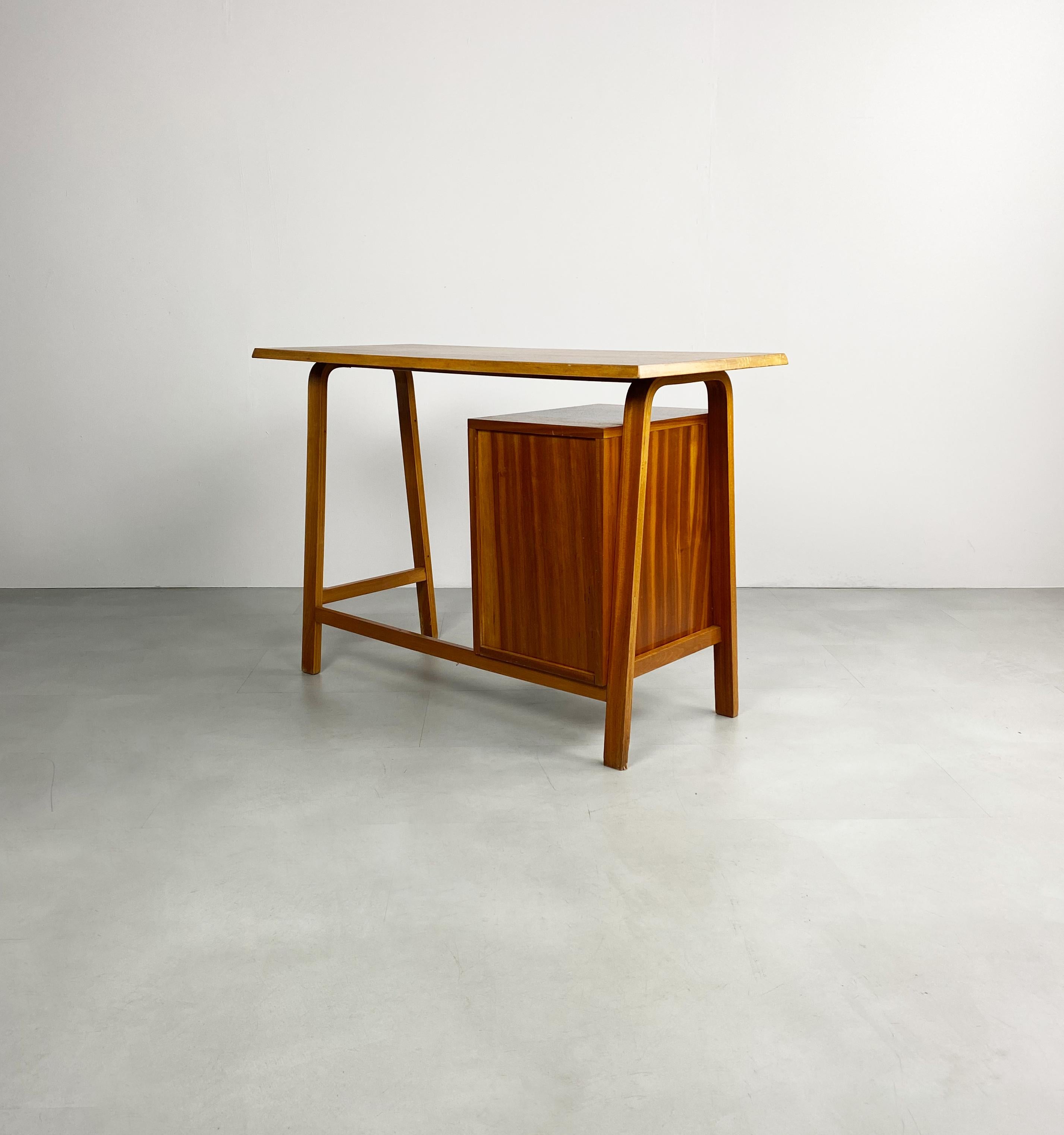Mid-Century Modern Bentwood Desk by Gordon Russell, England, c.1950