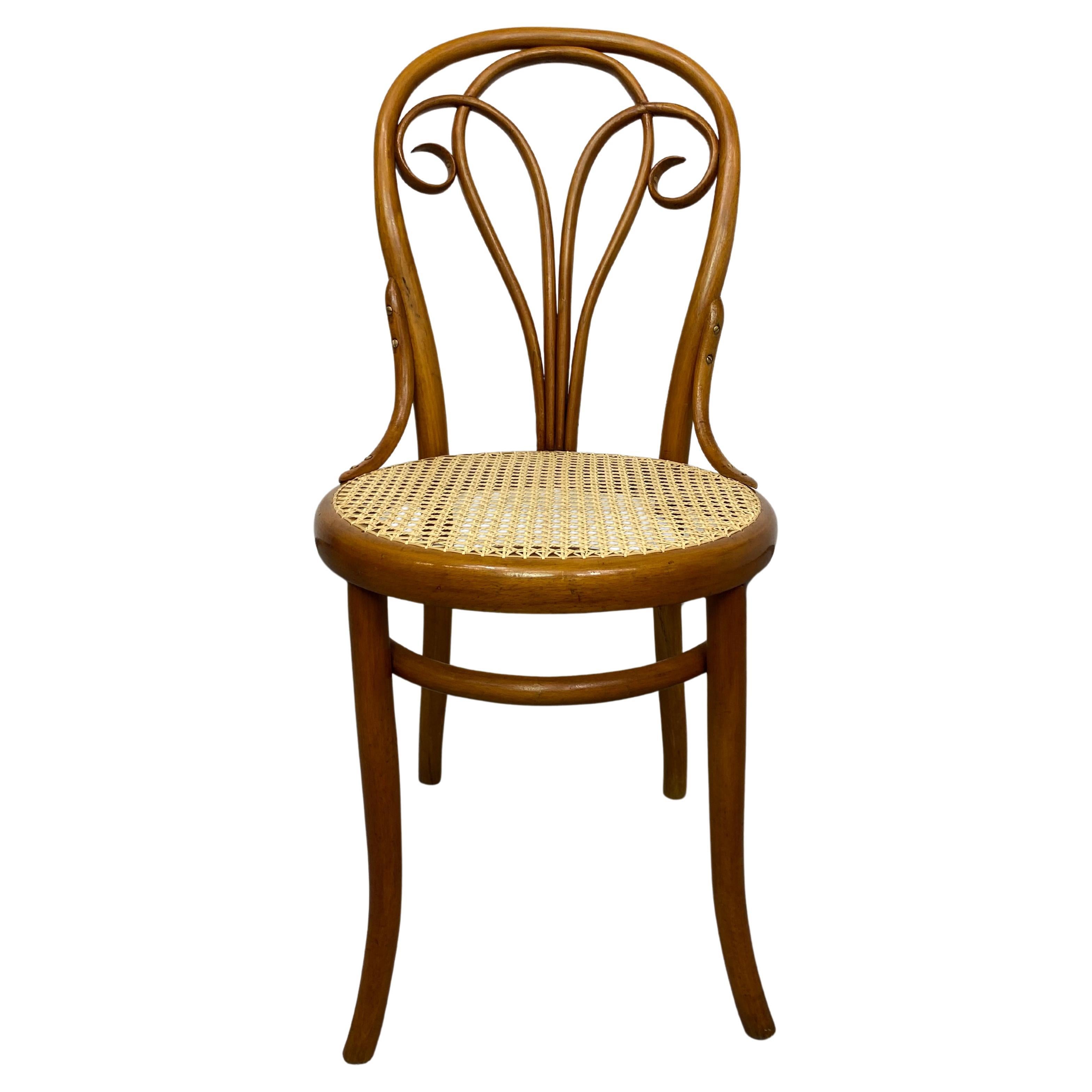 Bentwood dining chair by Löbl Wieisskirchen For Sale