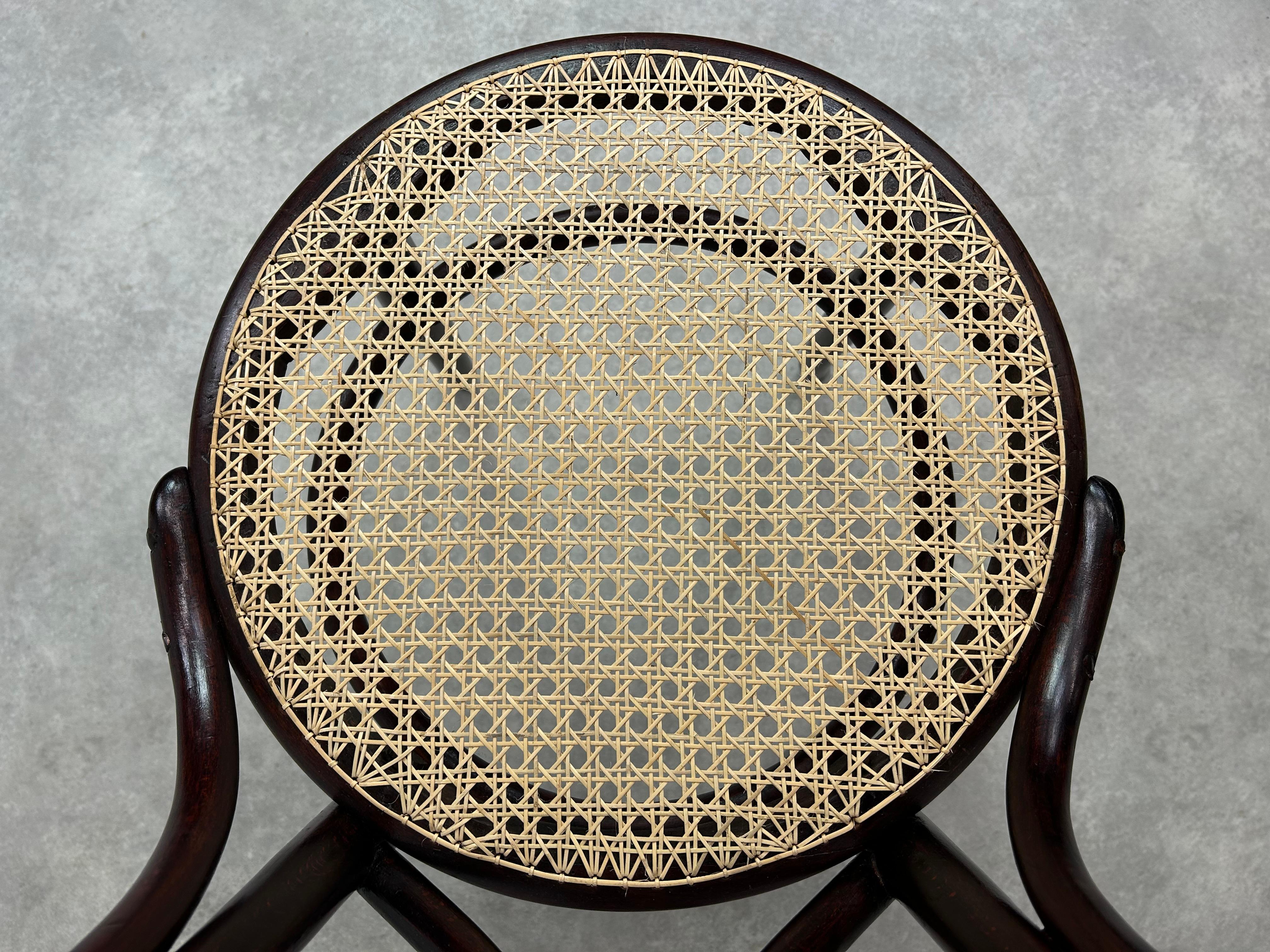 Esszimmerstuhl aus Bugholz, Nr.19 von Thonet im Angebot 3