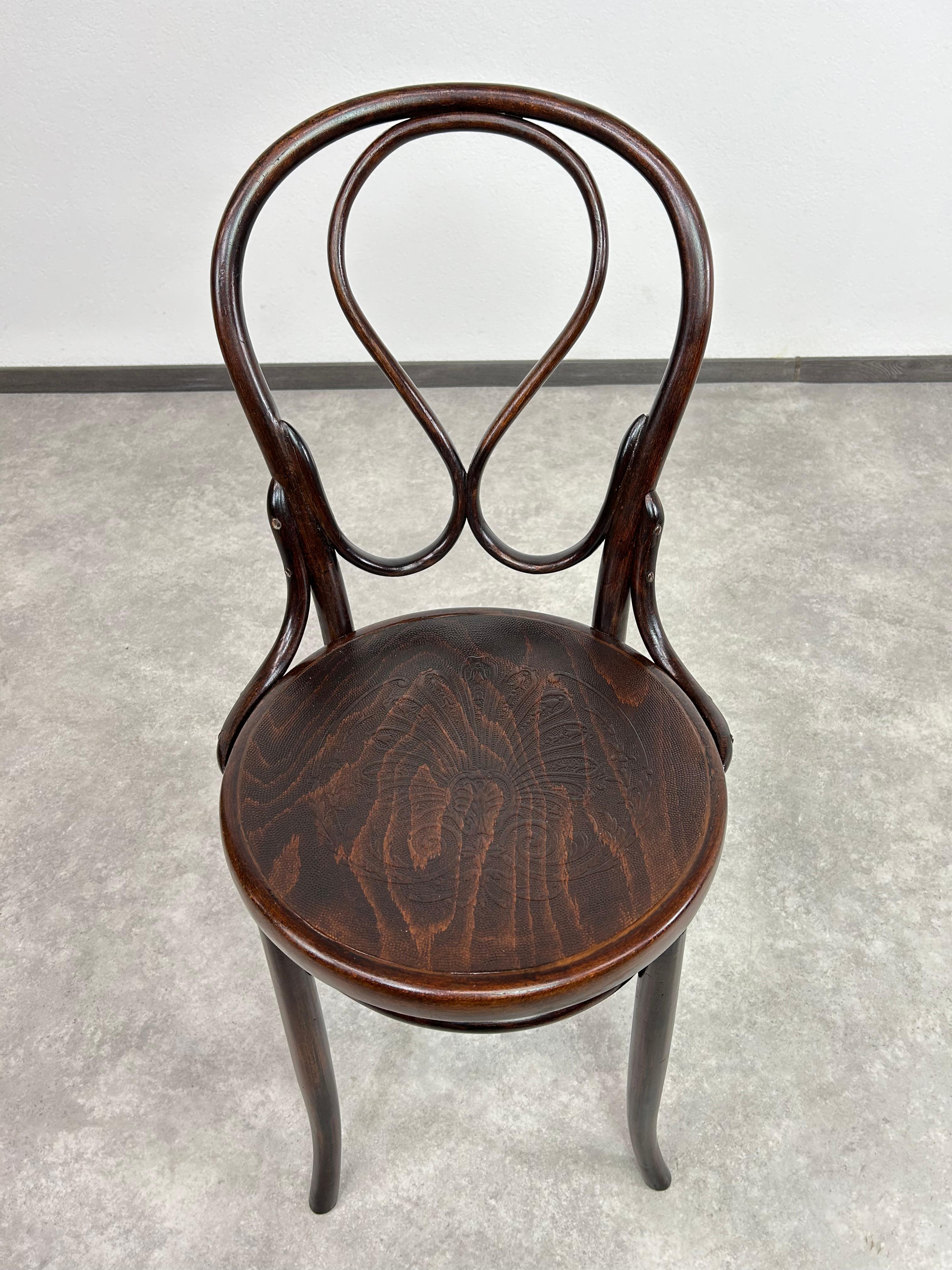 Silla de comedor de madera curvada nº 20 de Thonet Eslovaco en venta