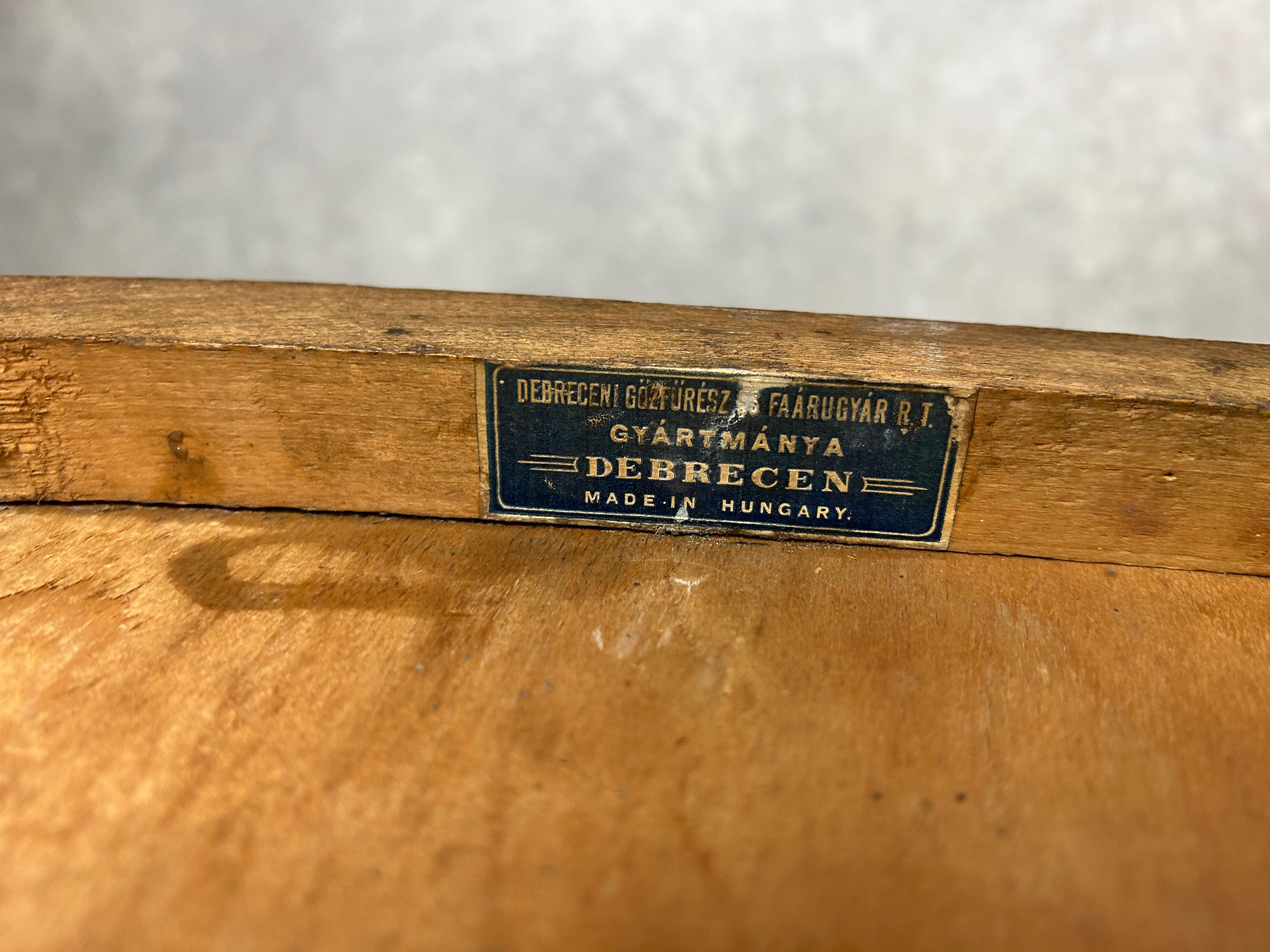 Chaises de salle à manger en bois courbé de Thonet en vente 2