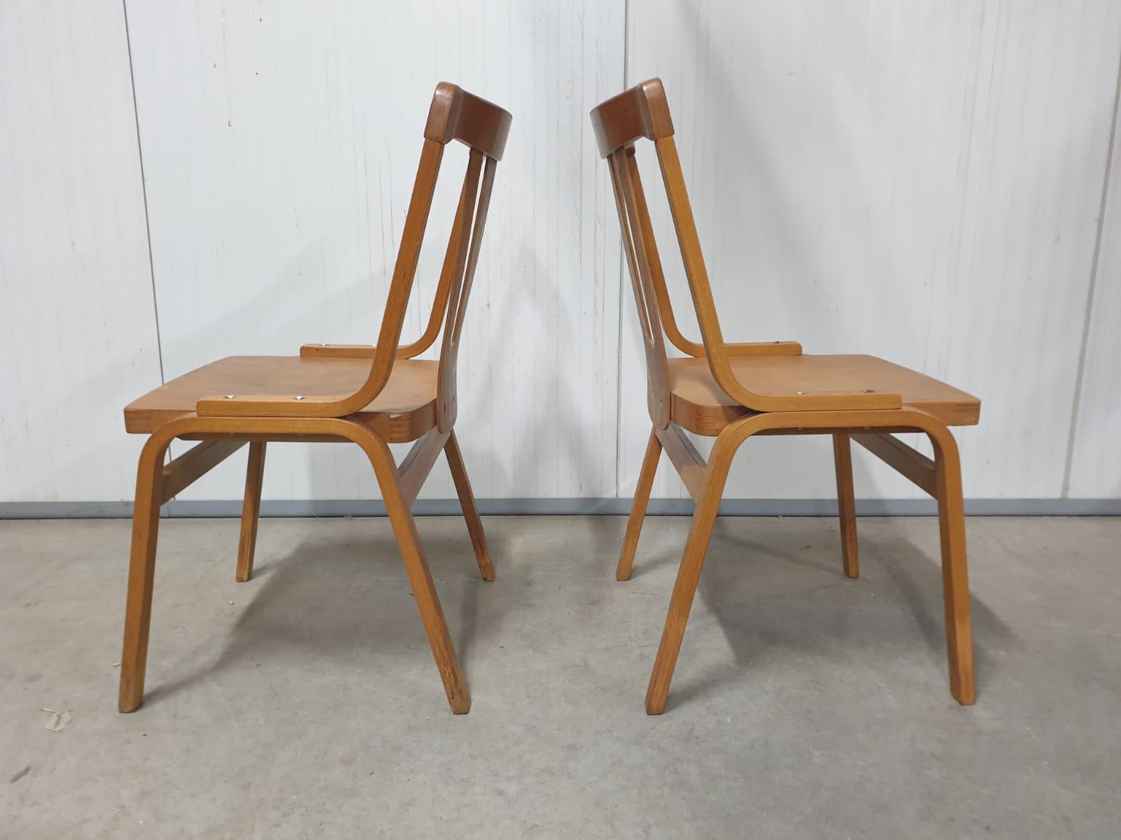 Bentwood dining chairs by TON, Czechoslovakia, 1970´s, set of 30 6