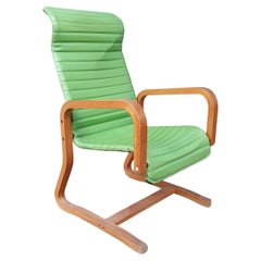 Bentwood Lounge Chair by Thonet