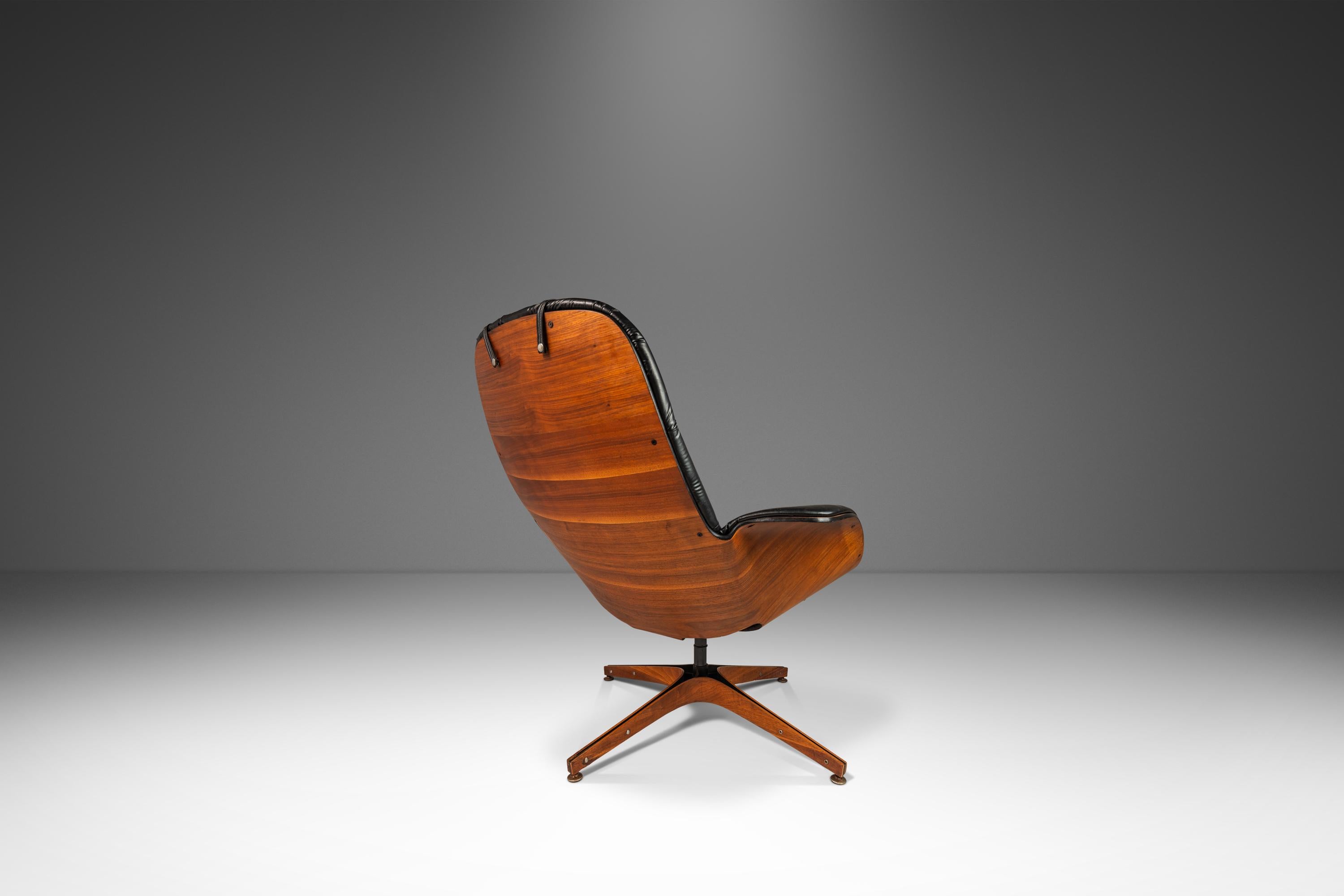Mid-Century Modern Bentwood Lounge Chair & Ottoman Set by George Mulhauser for Plycraft USA, 1960s For Sale