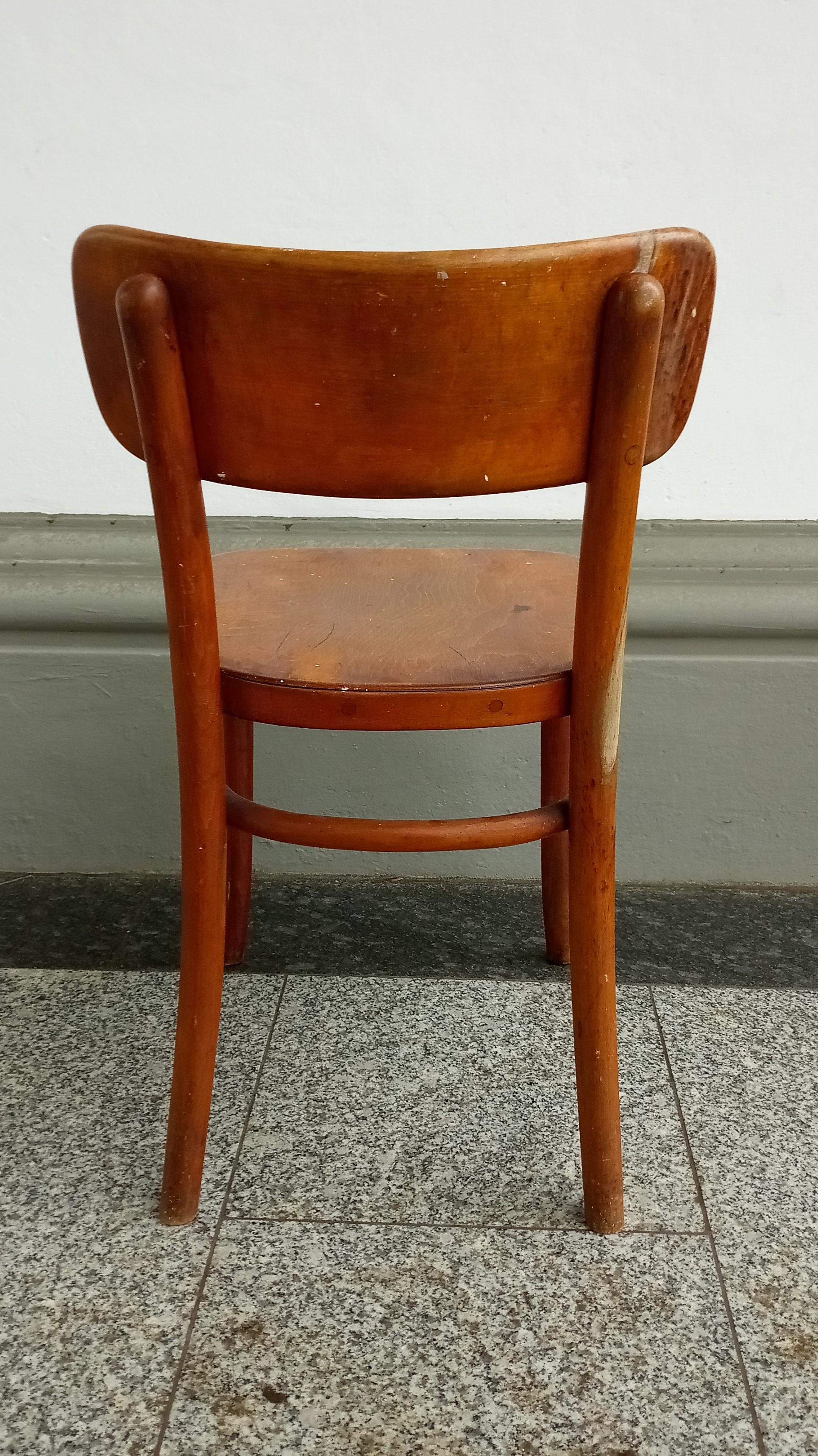 Stuhl aus Bugholz Modell 234 von Magnus Stephensen für Fritz Hansen, 1920er Jahre (Geschnitzt) im Angebot
