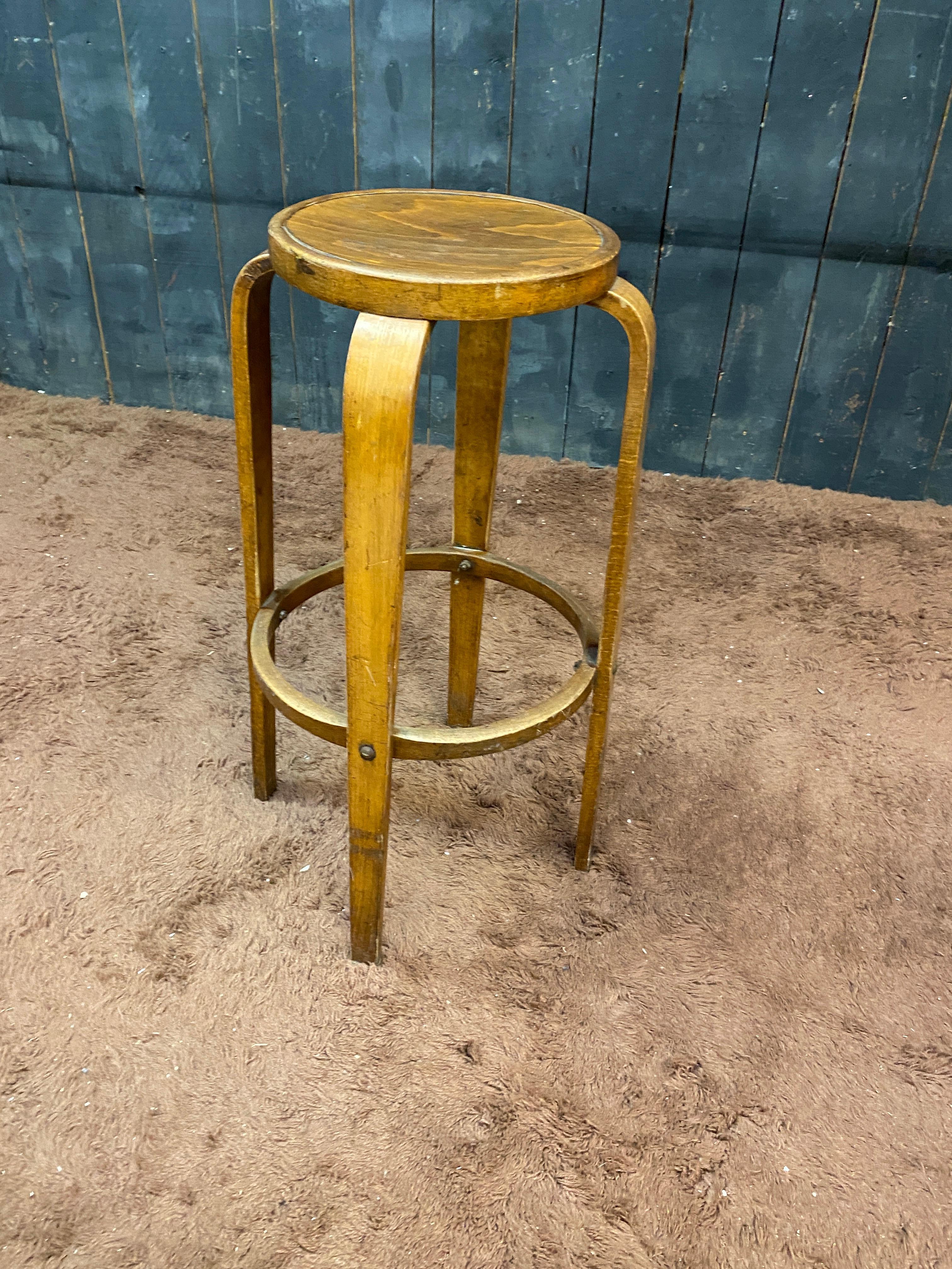Bugholz  modernistischer Hocker um 1950 im Angebot 4