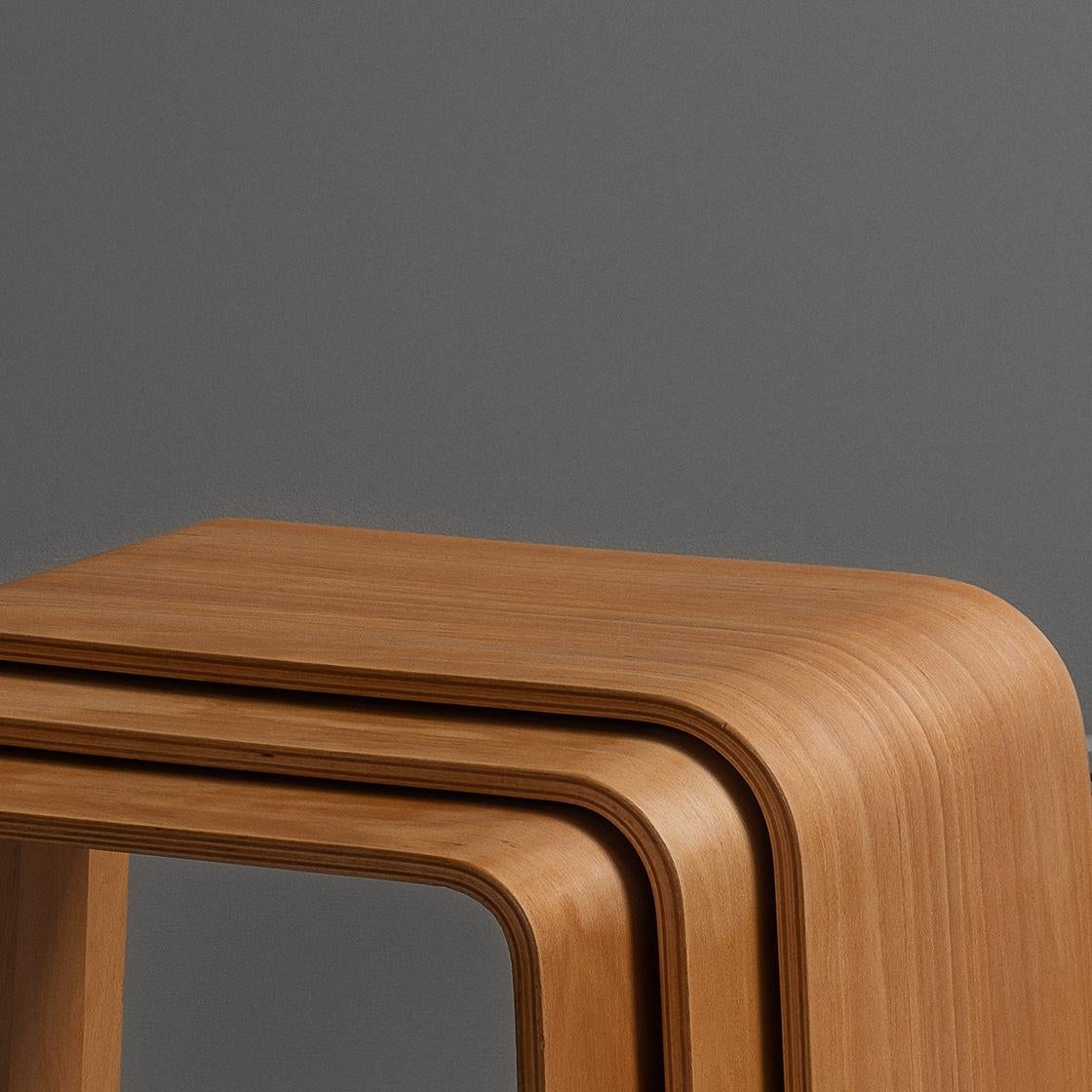 Bentwood Nesting Tables In Good Condition In London, GB