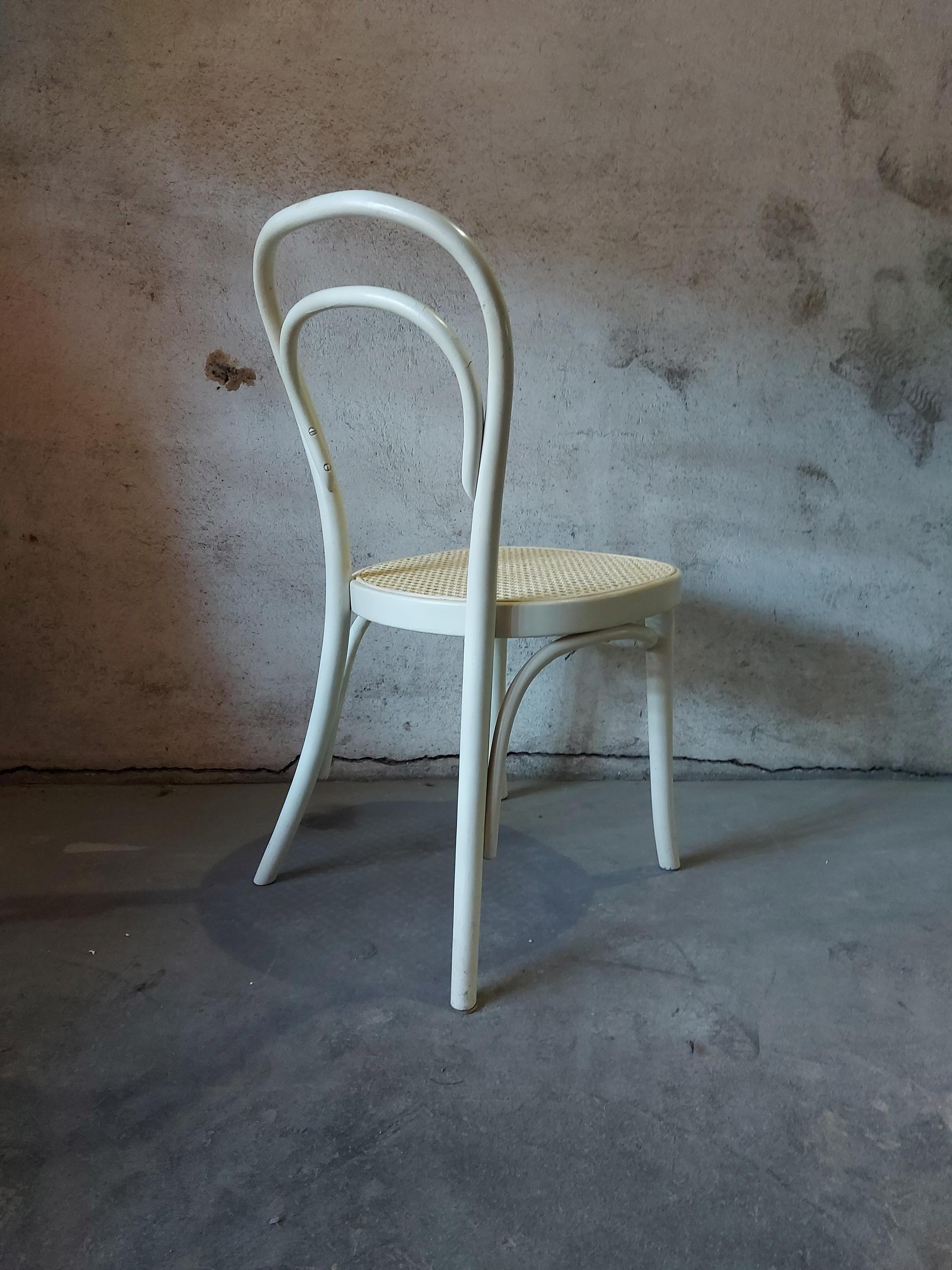 Cane Bentwood No. 14 dining chair For Sale