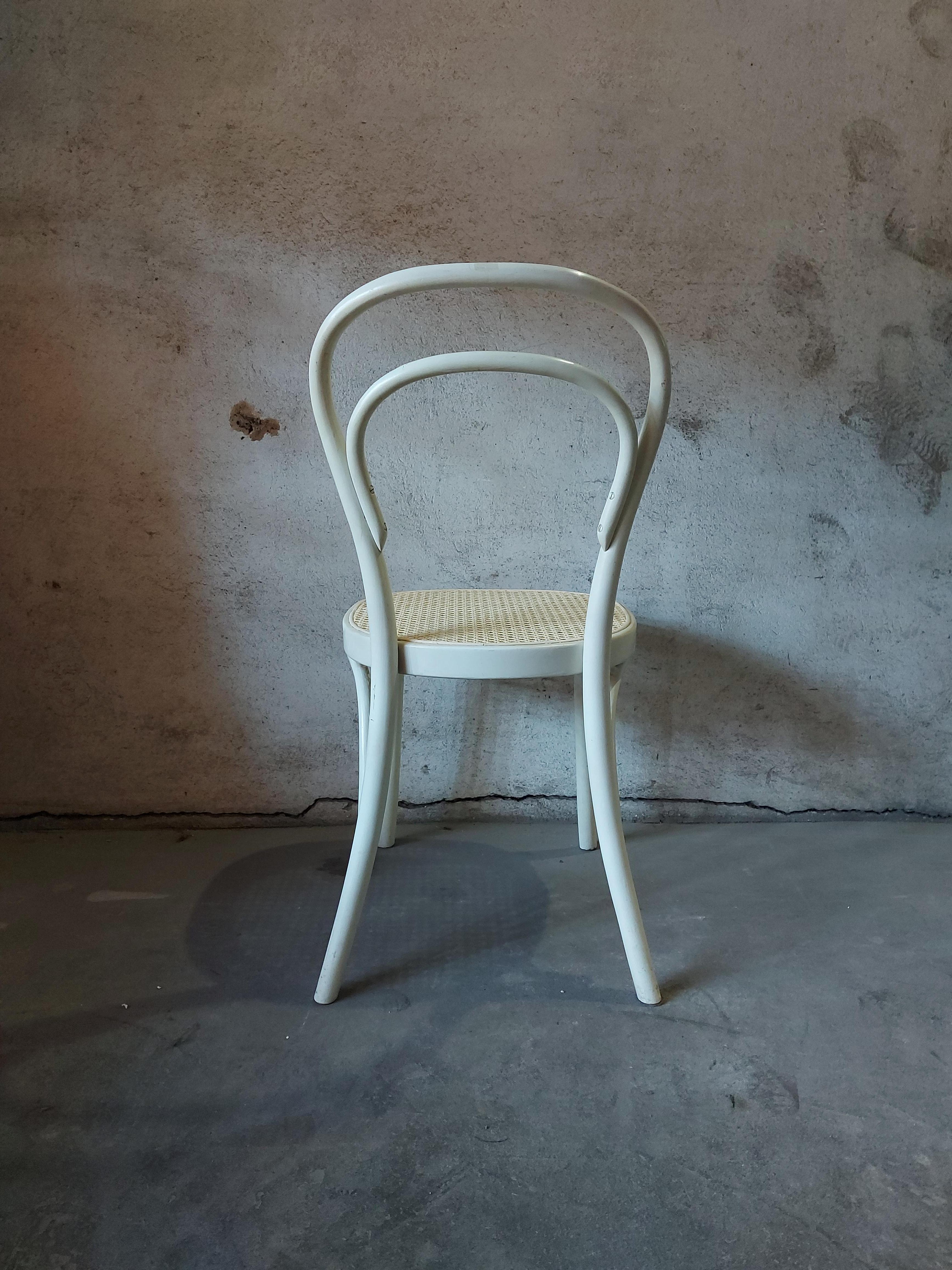 Bentwood No. 14 dining chair For Sale 1