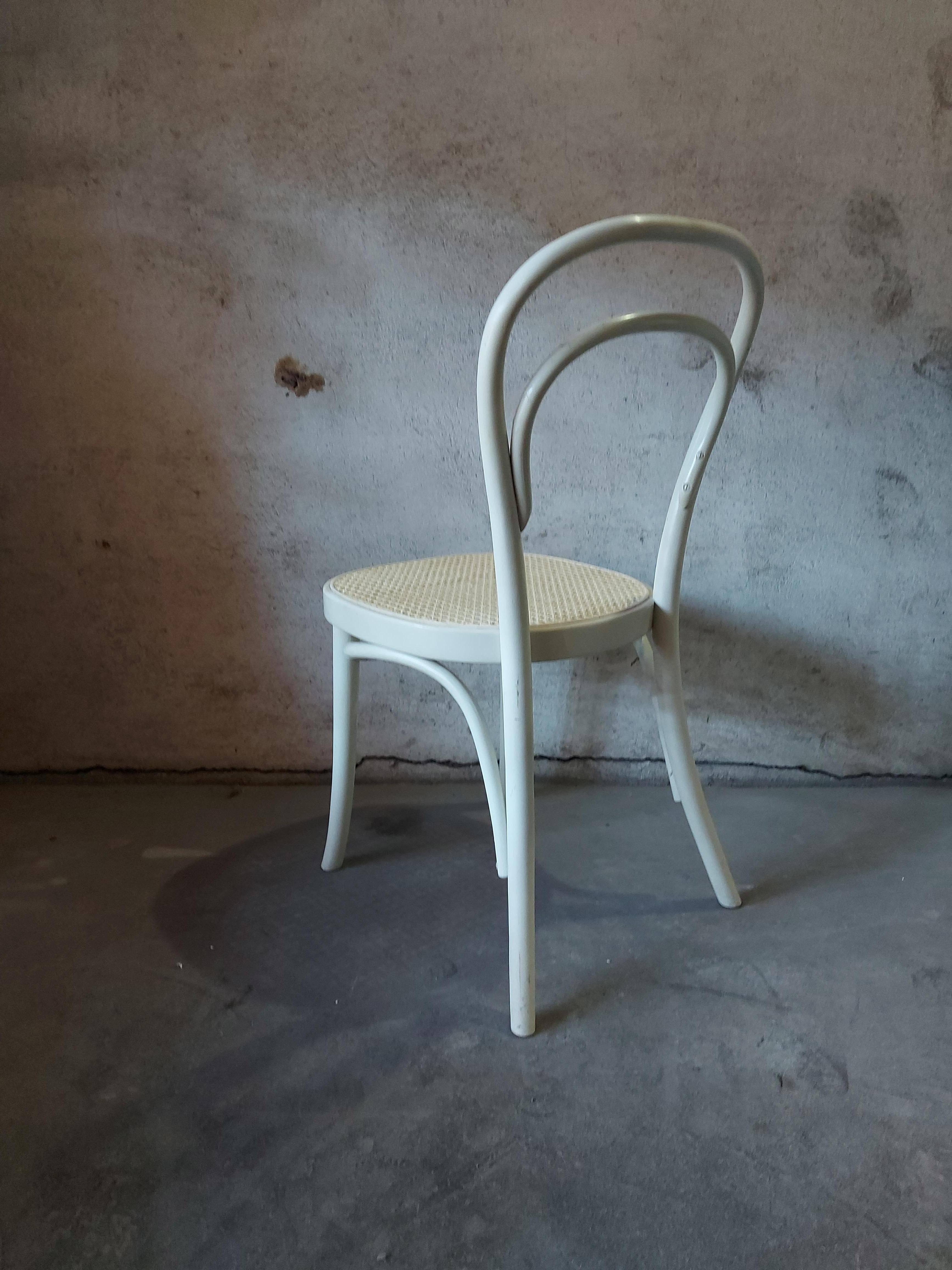 Bentwood No. 14 dining chair For Sale 2