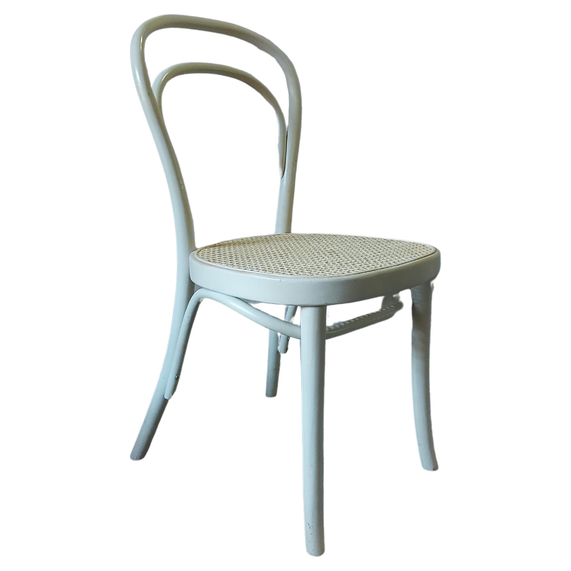 Bentwood No. 14 dining chair