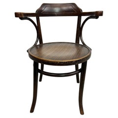 Silla de oficina de madera curvada de Thonet Debrecen