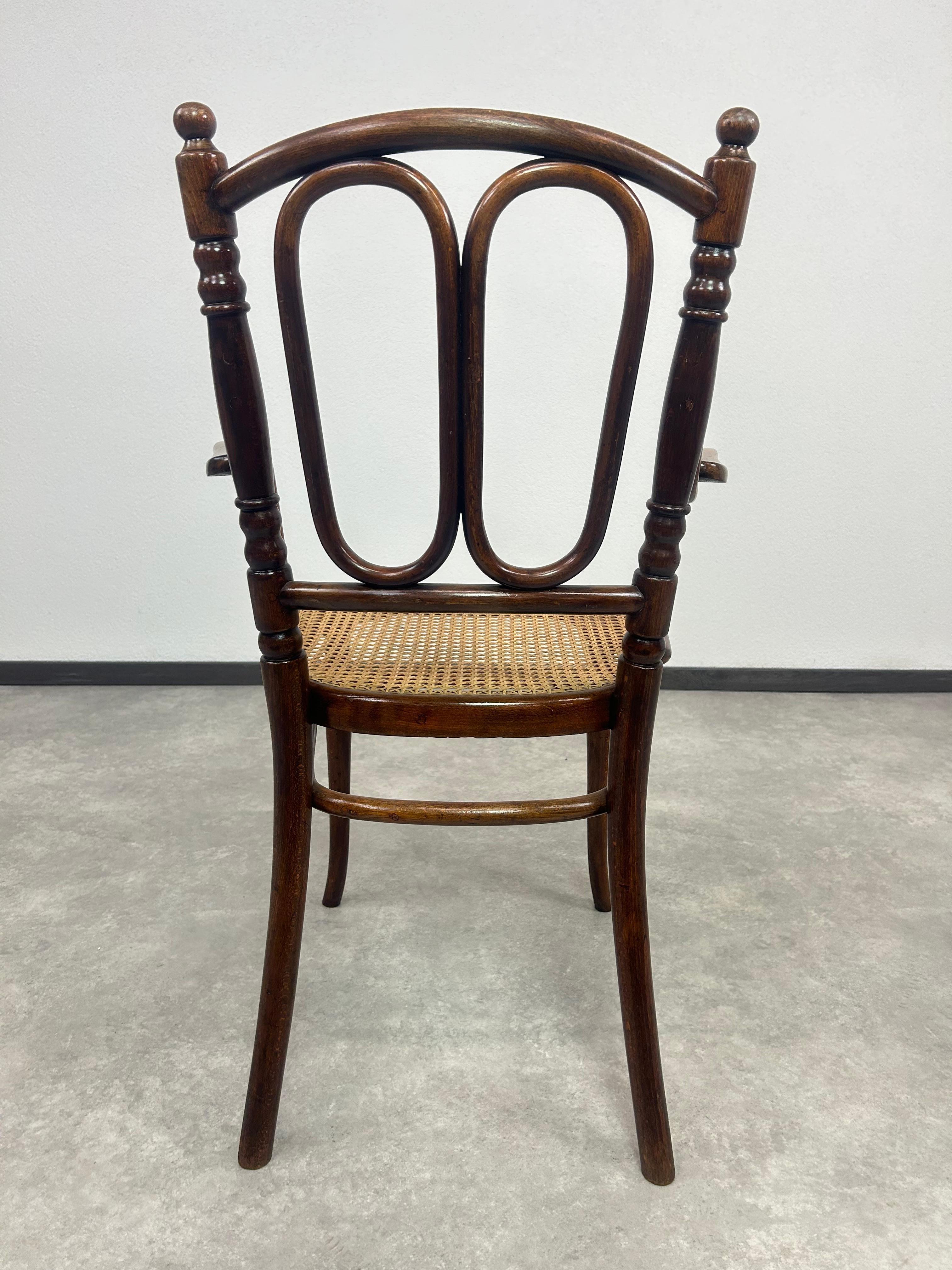 Silla de oficina de madera curvada n.º 88 de Thonet Ratán en venta