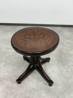 Bentwood piano chair no.1 by Thonet