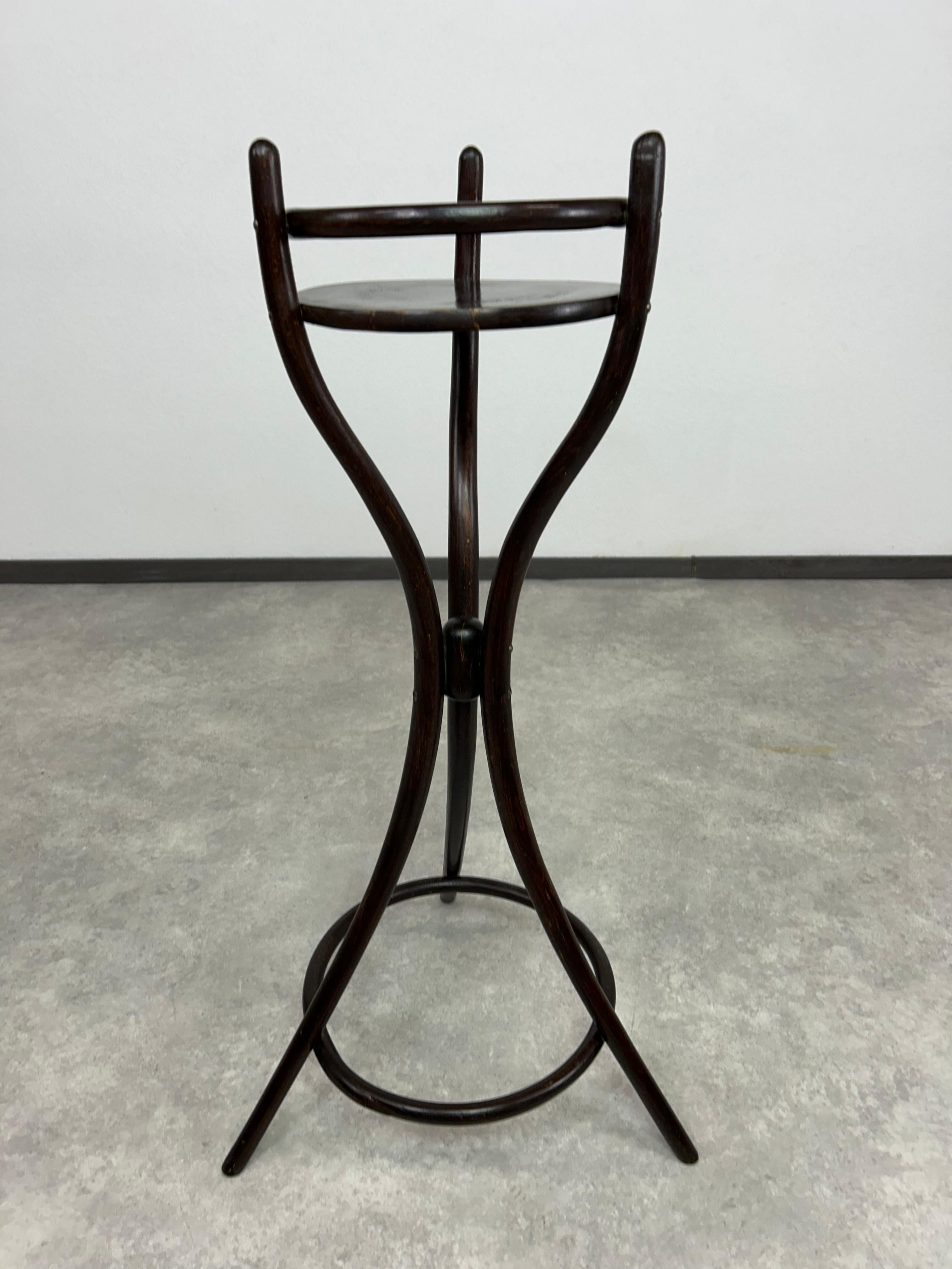 Vienna Secession Bentwood plant stand by Thonet For Sale