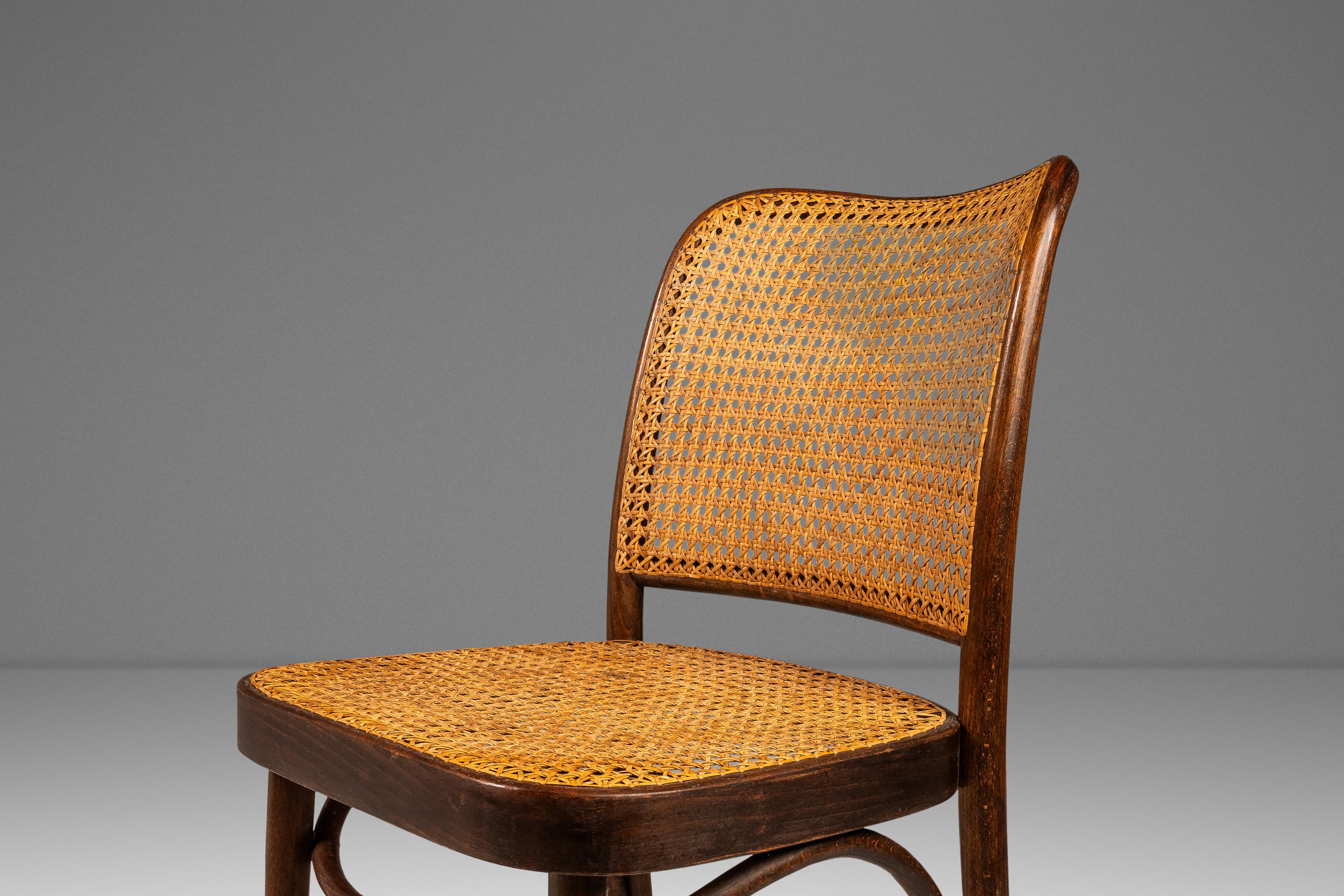 Bentwood Prague Model 811 Chair in Walnut by Josef Frank, Poland, c. 1960s For Sale 11