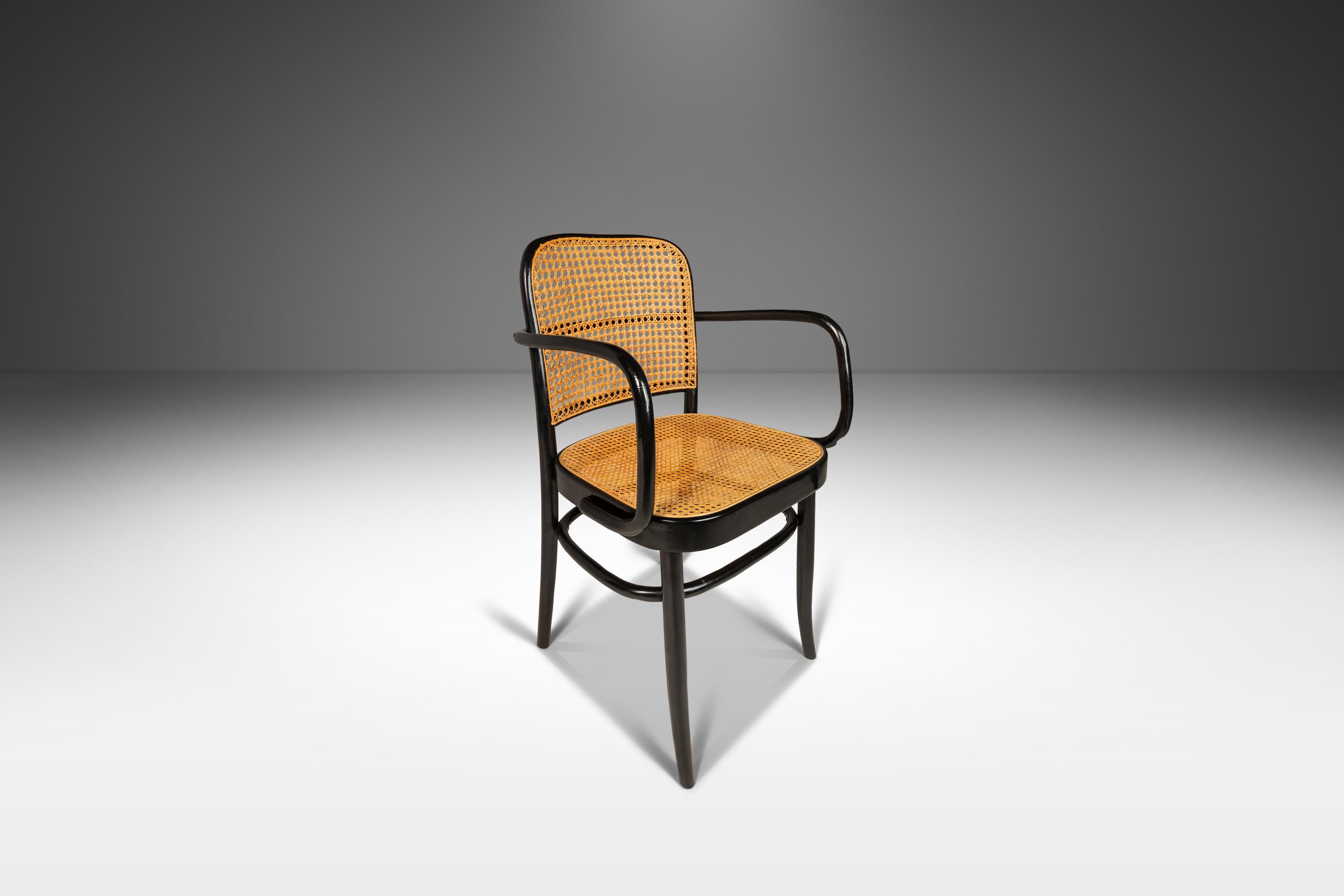 Bentwood Prague Model 811 Dining Chair by Josef Frank Josef Hoffmann for Stendig For Sale 3