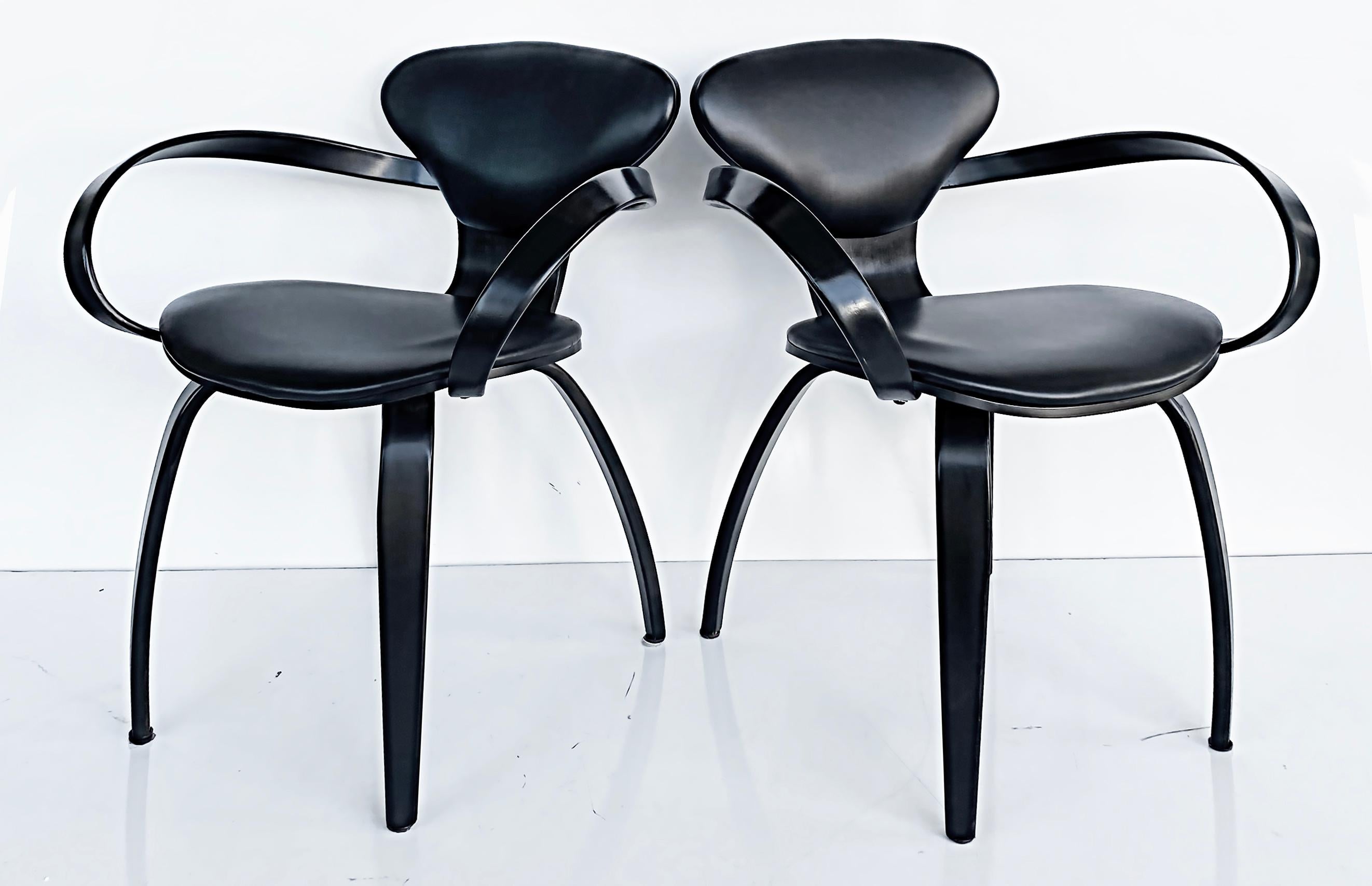 Mid-Century Modern Bentwood Pretzel Chairs Attributed to Norman Cherner for Plycraft