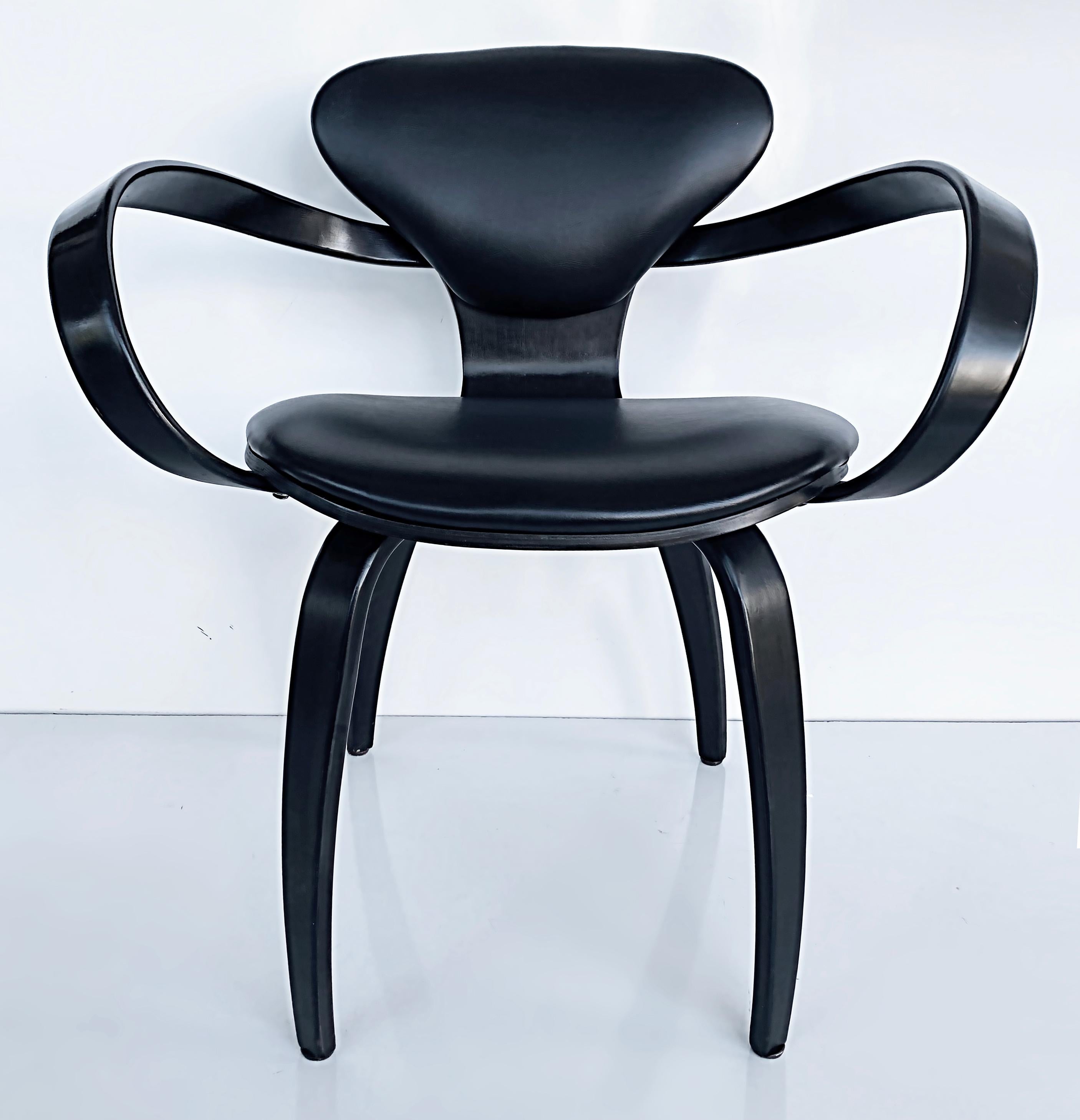 American Bentwood Pretzel Chairs Attributed to Norman Cherner for Plycraft