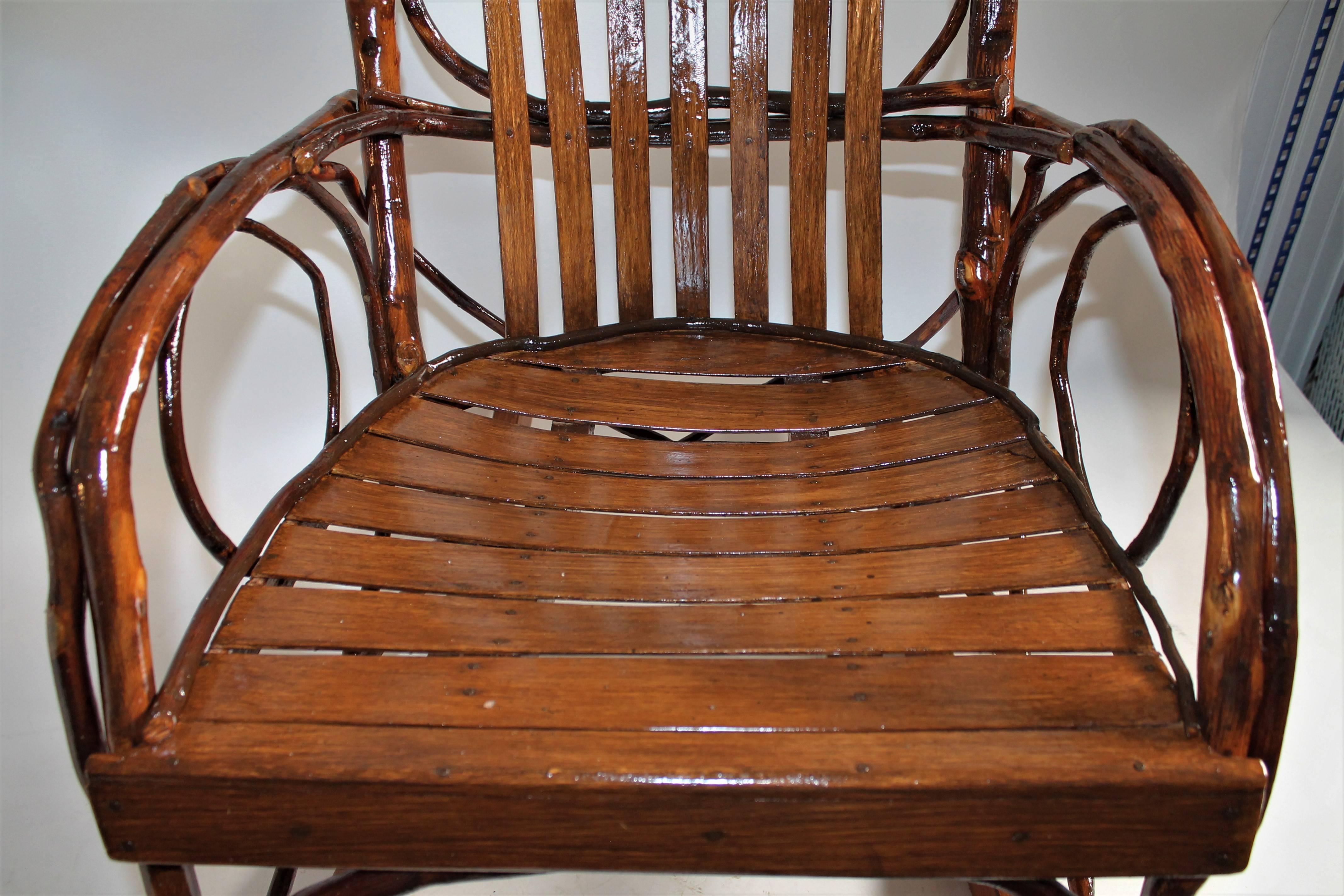 Amish Schaukelstuhl aus Bugholz (Hickory)