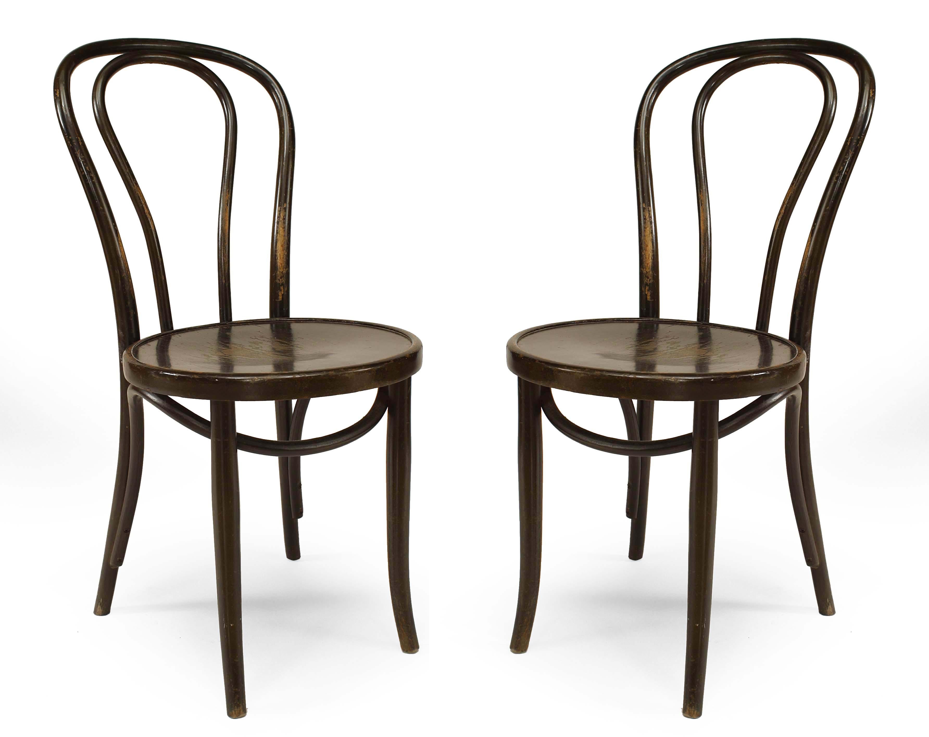 Fatto a mano Sedie da caffè a voluta di legno Bentwood in vendita