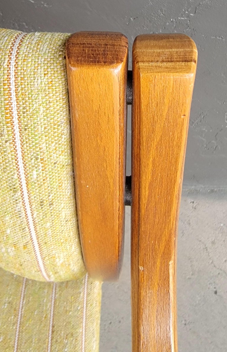 Bentwood Side Chairs a Pair For Sale at 1stDibs